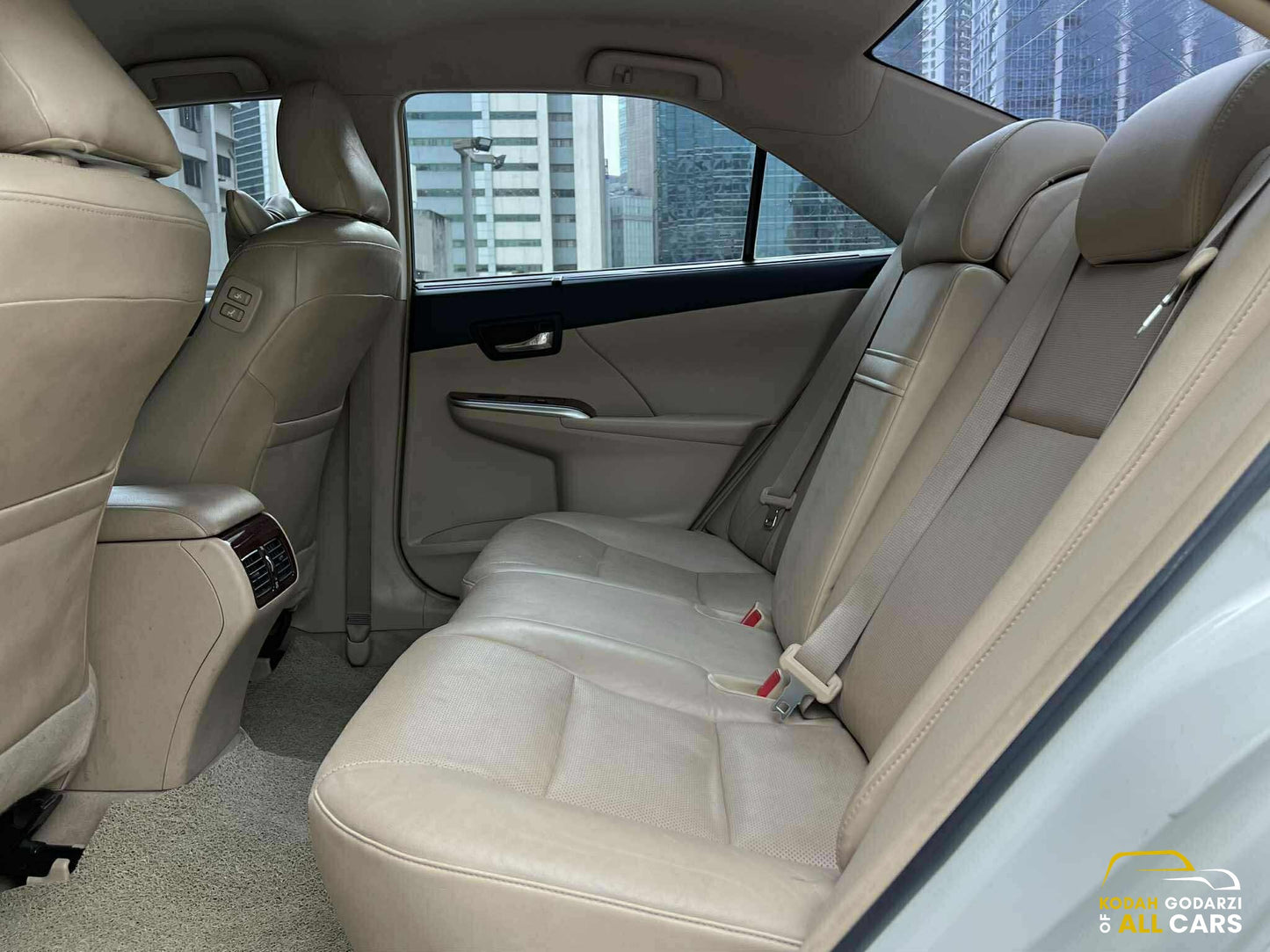 2013 Toyota Camry 2.5 V, Automatic, Gas