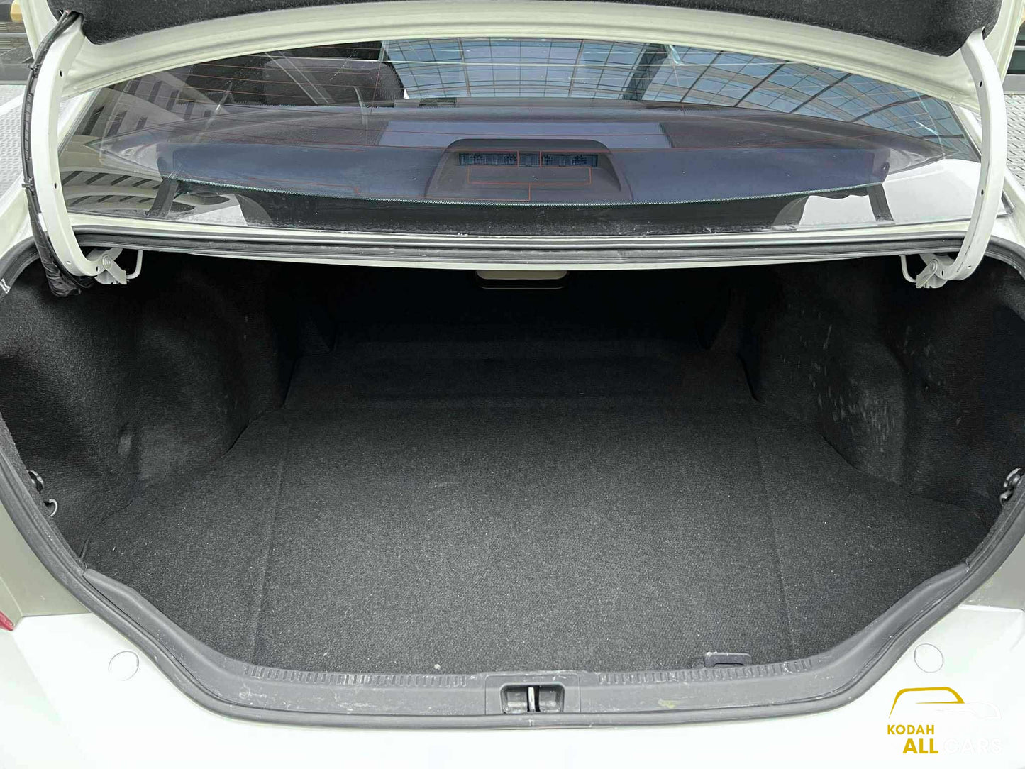 2013 Toyota Camry 2.5 V, Automatic, Gas