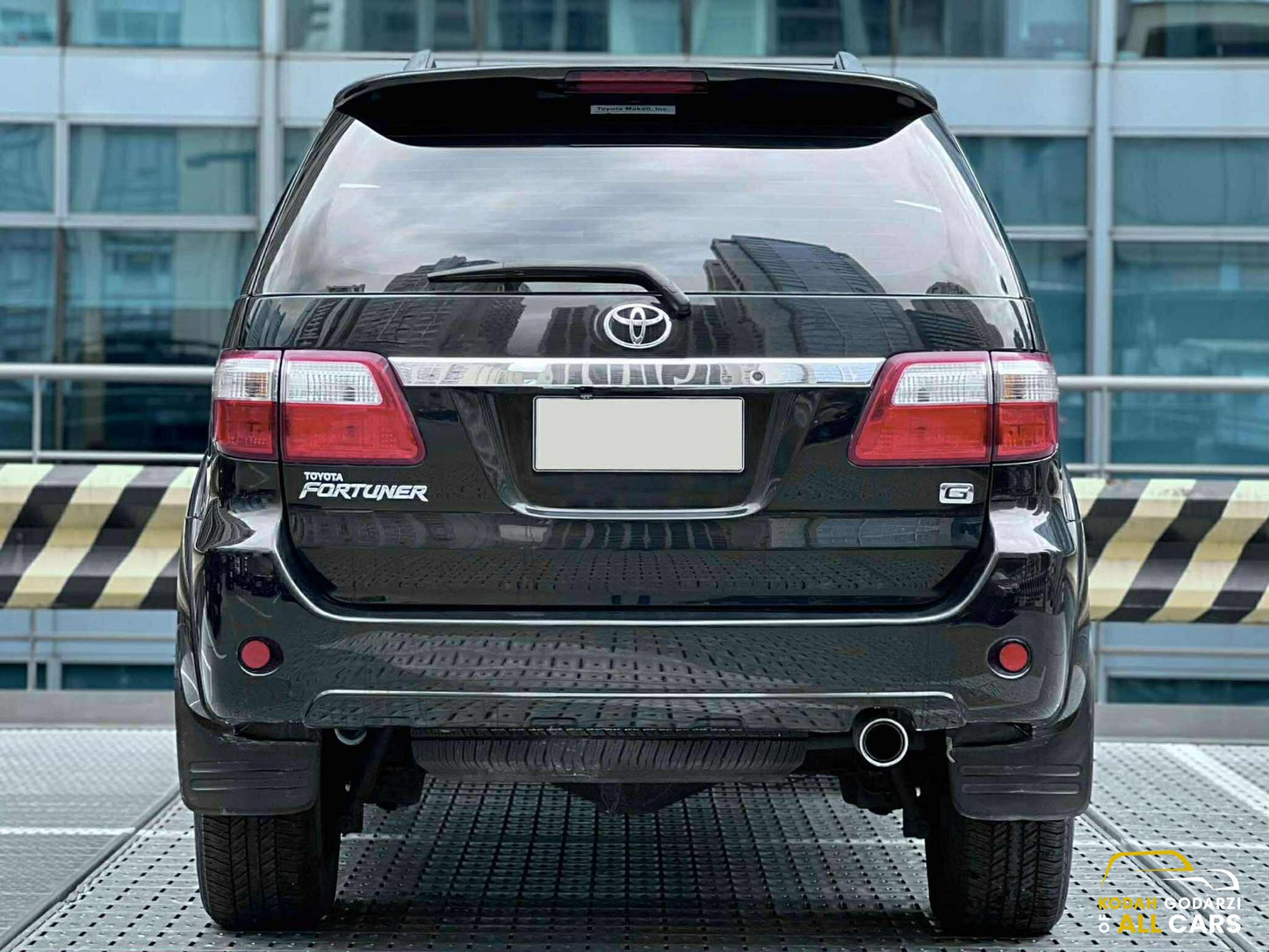 2009 Toyota Fortuner 2.7 G, Automatic, Gas