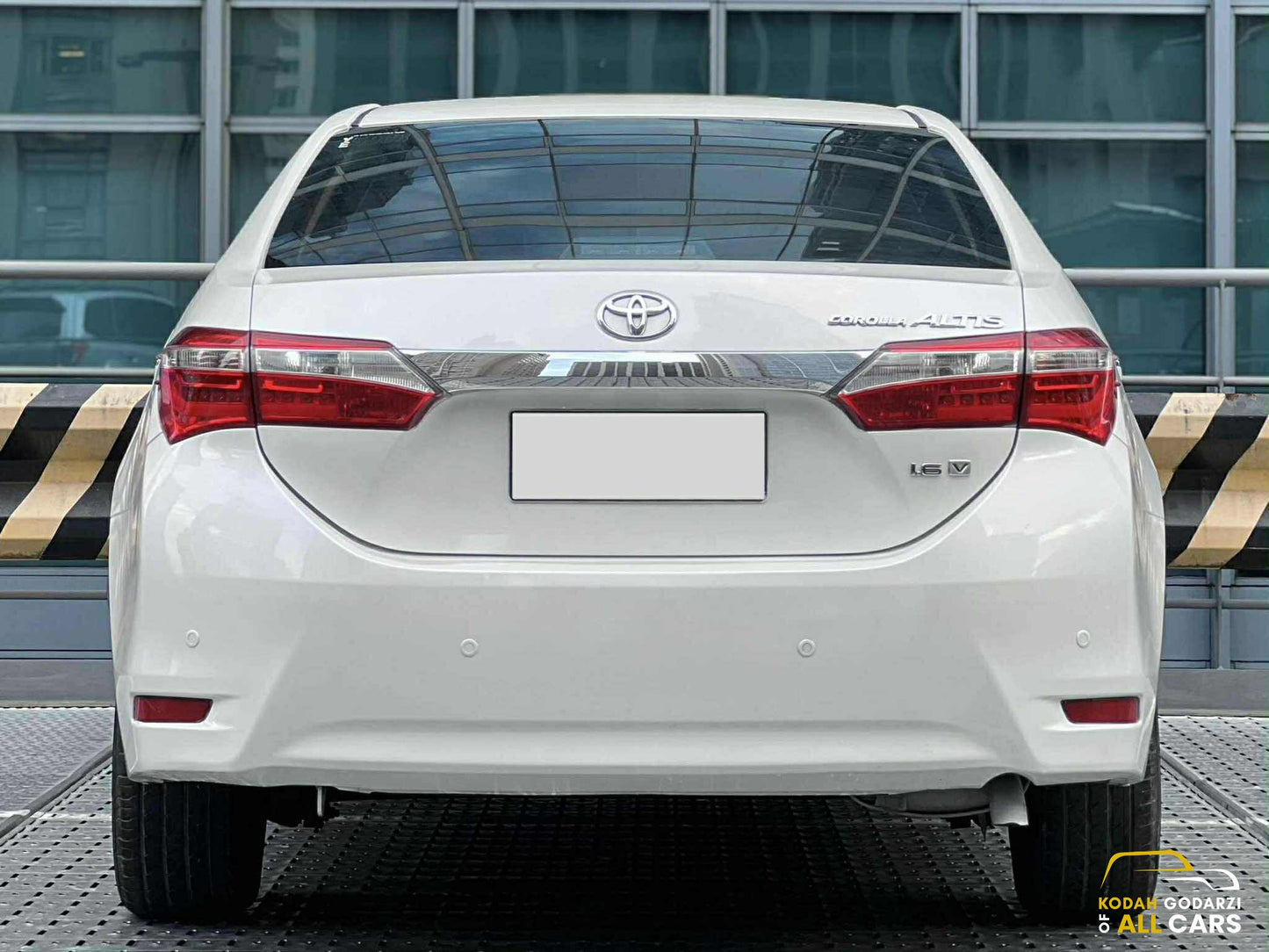 2014 Toyota Altis 1.6 V, Automatic, Gas