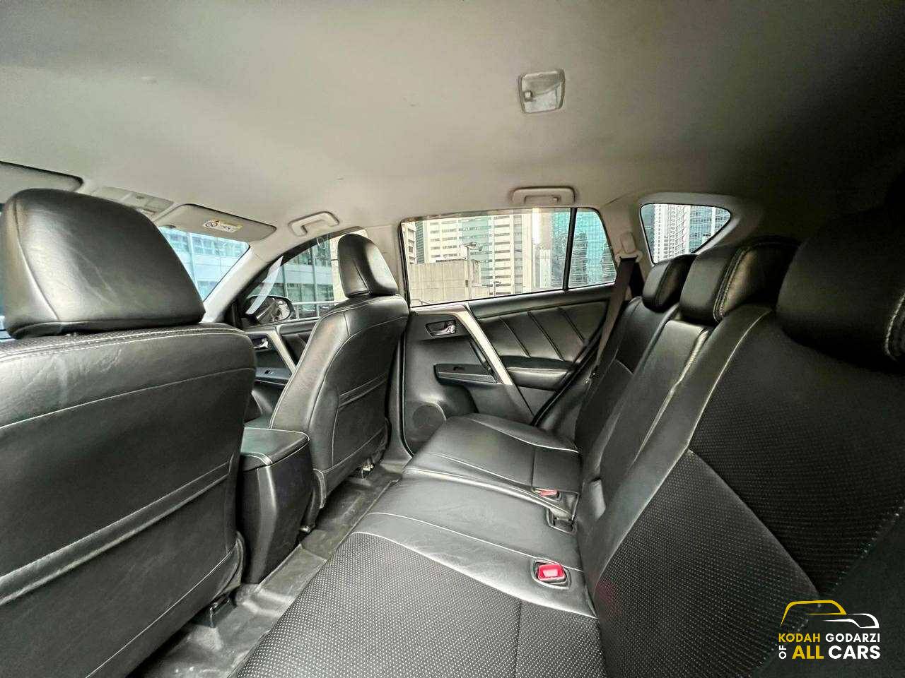 2013 Toyota Rav 4 4x2, Automatic, Gas