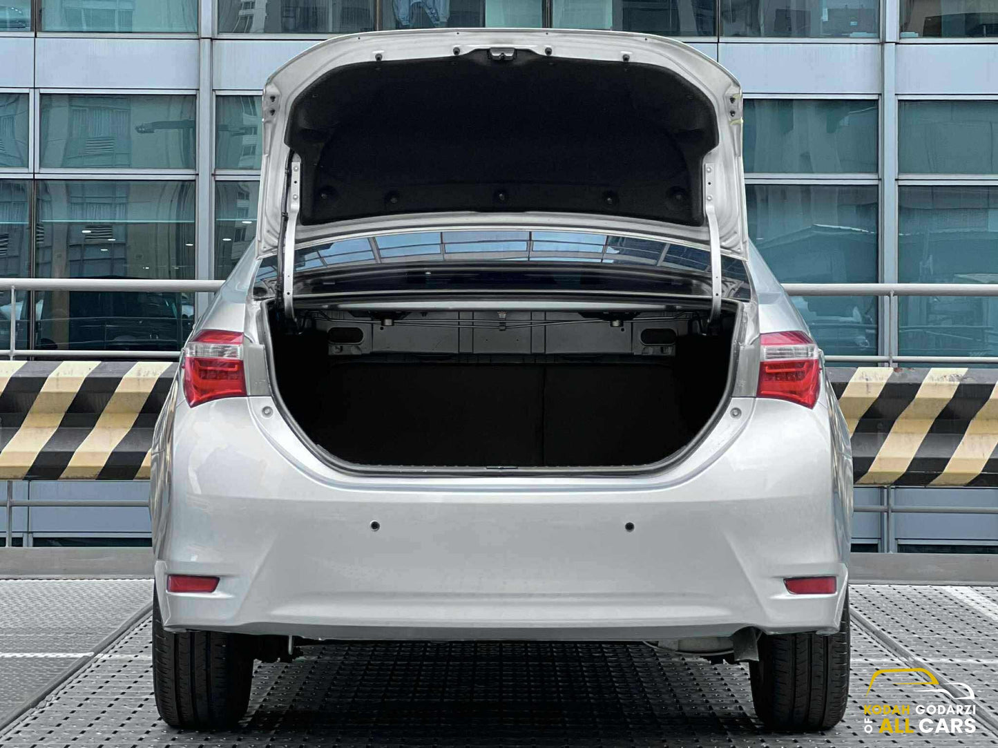 2015 Toyota Altis 1.6 G, Automatic, Gas