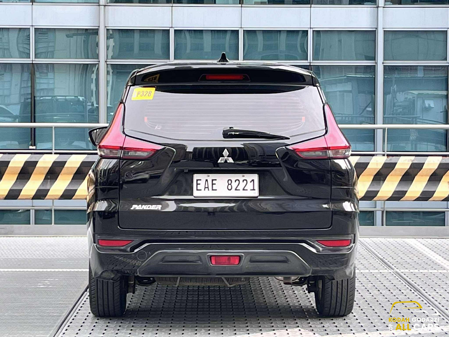 2022 Mitsubishi Xpander 1.5 GLS Black Edition, Automatic, Gas