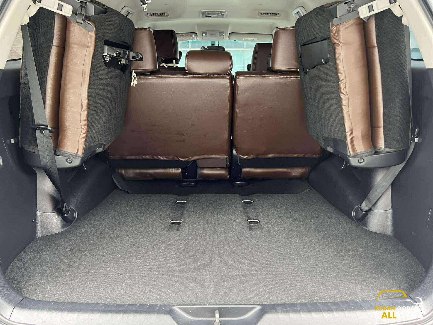 2018 Toyota Fortuner 2.4 G, Manual, Diesel