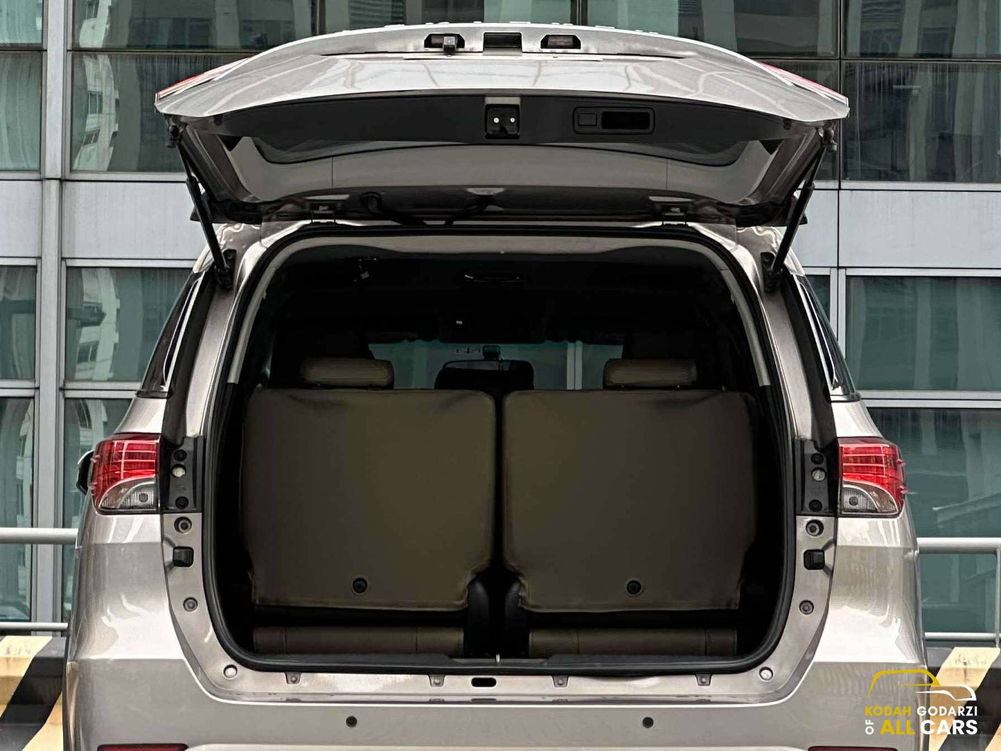 2017 Toyota Fortuner 4x2 G, Automatic, Gas