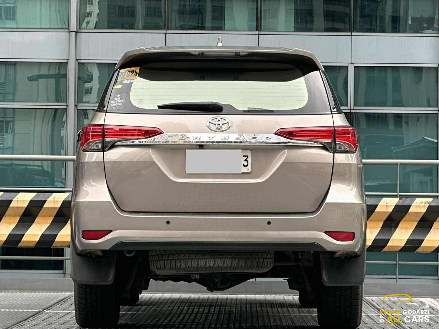2017 Toyota Fortuner 4x2 G, Automatic, Gas