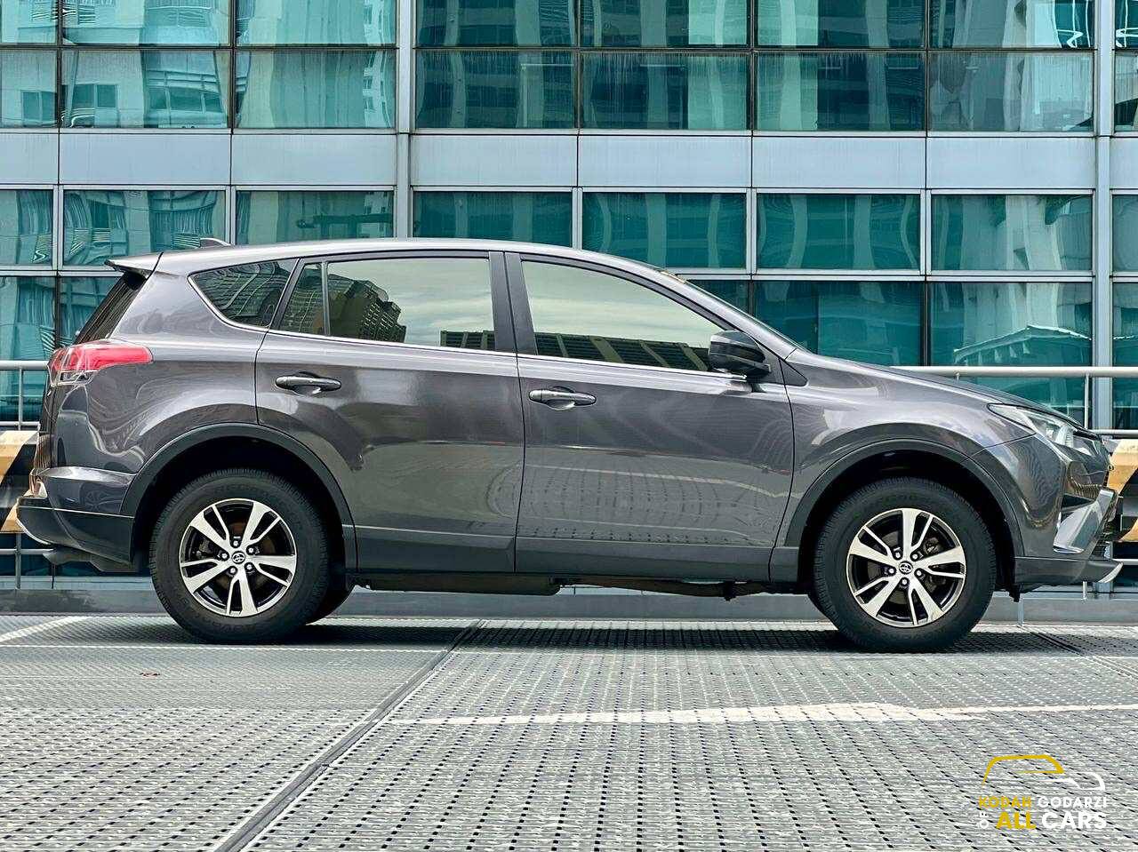 2017 Toyota Rav 4 2.5 4x2 Active, Automatic, Gas