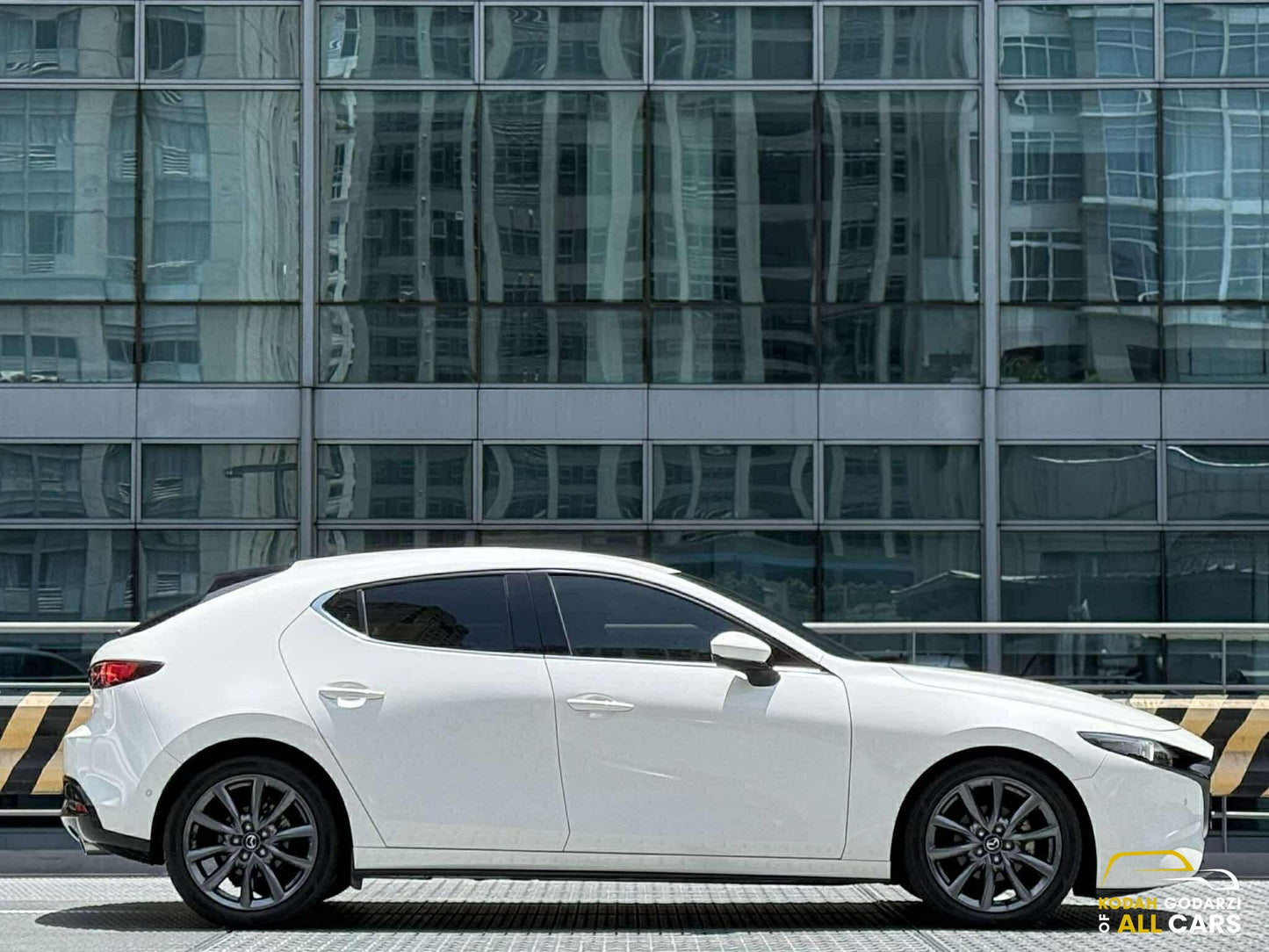 2020 Mazda 3 2.0 Premium, Automatic,Gas