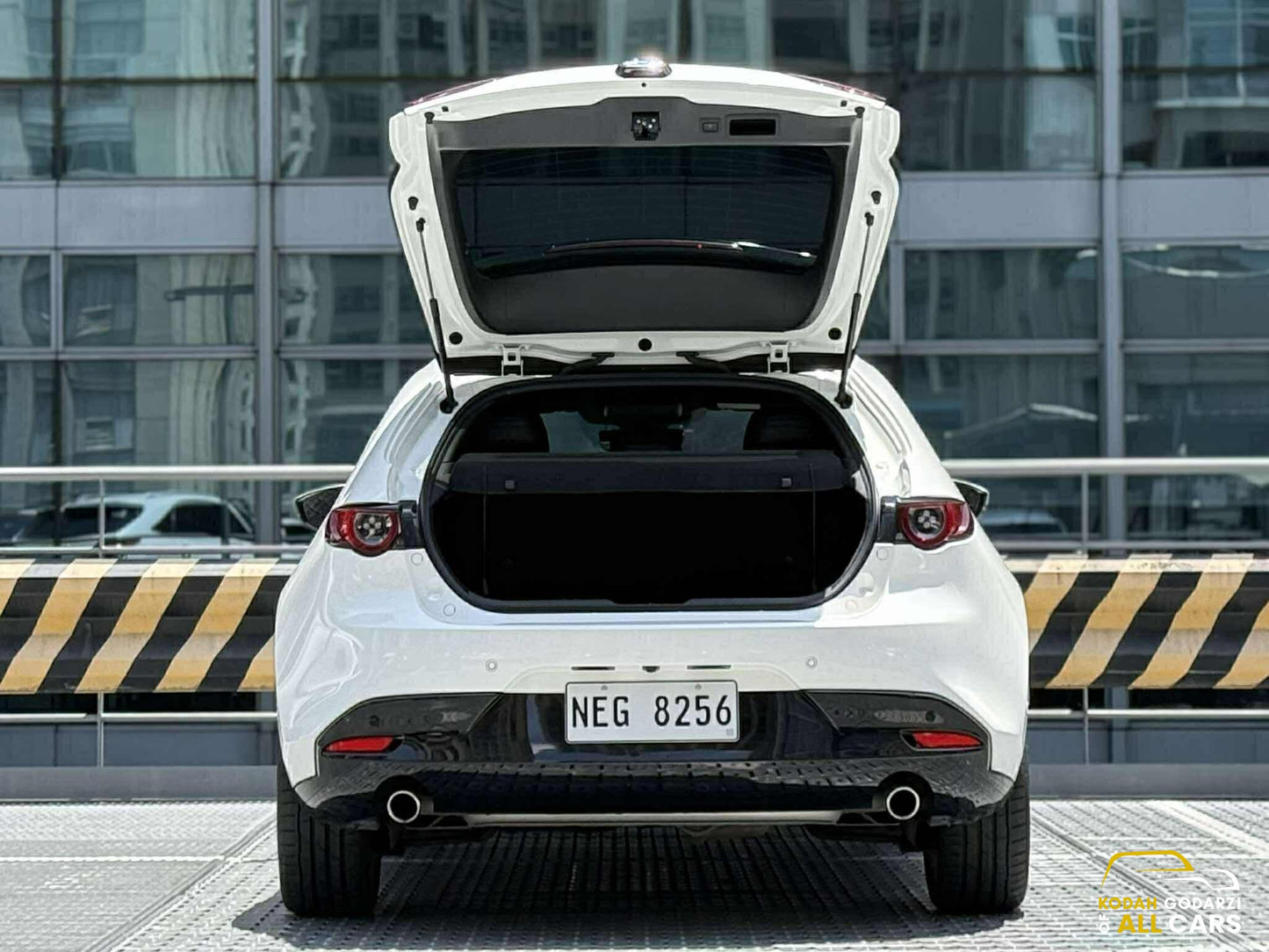 2020 Mazda 3 2.0 Premium, Automatic,Gas
