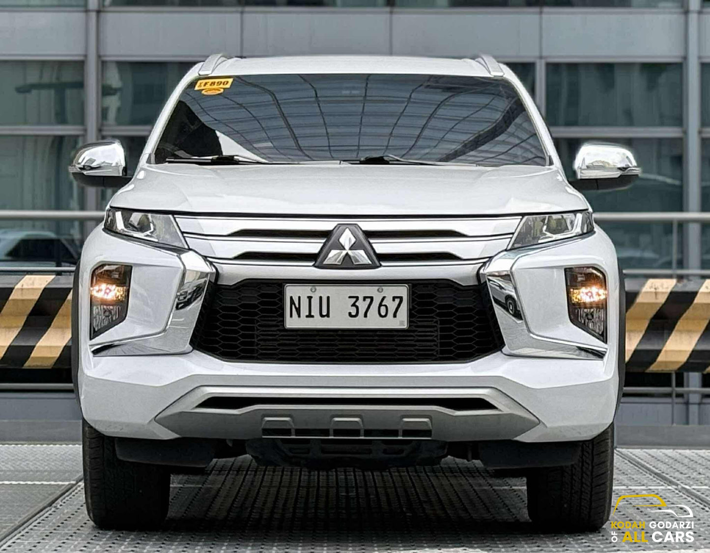 2024 Mitsubishi Montero GLX 2.5, Manual, Diesel