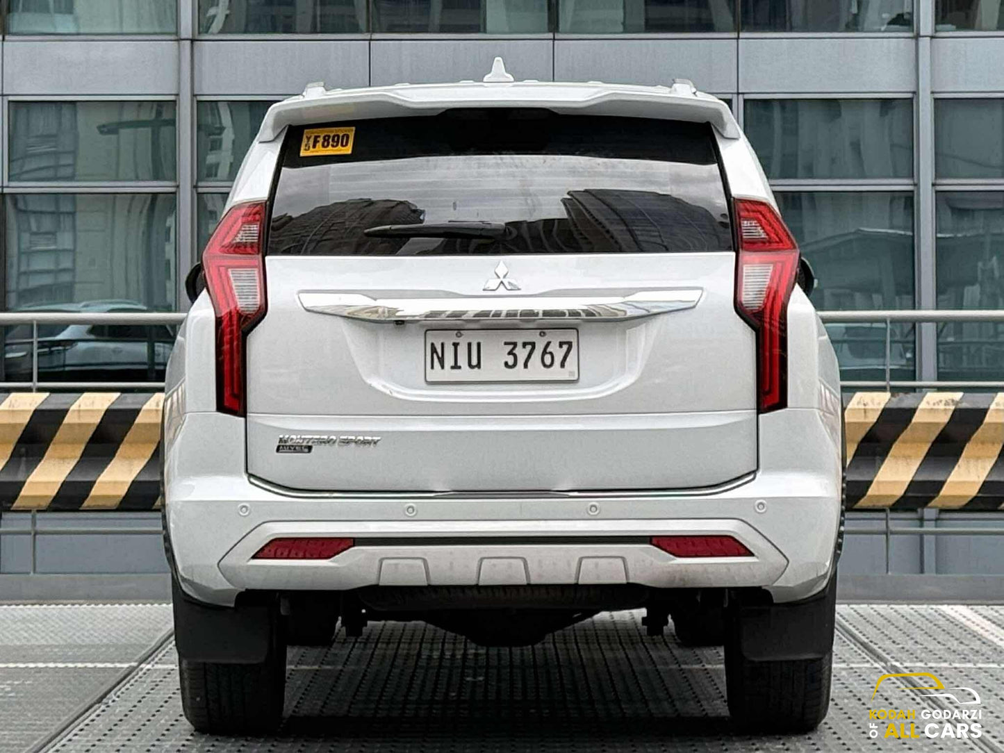 2024 Mitsubishi Montero GLX 2.5, Manual, Diesel