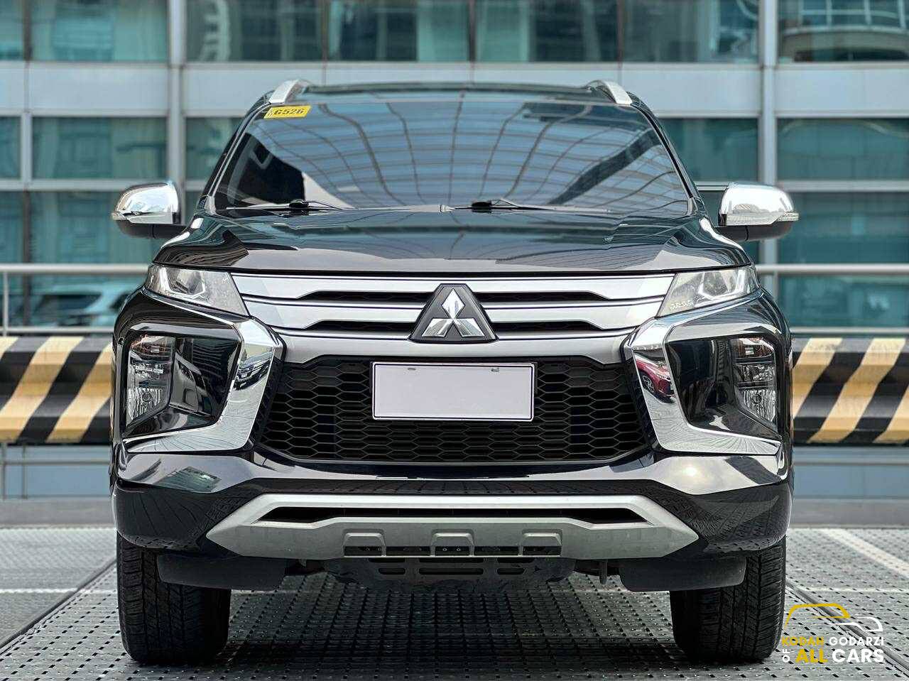 2022 Mitsubishi Montero GLX 4x2, Manual, Diesel