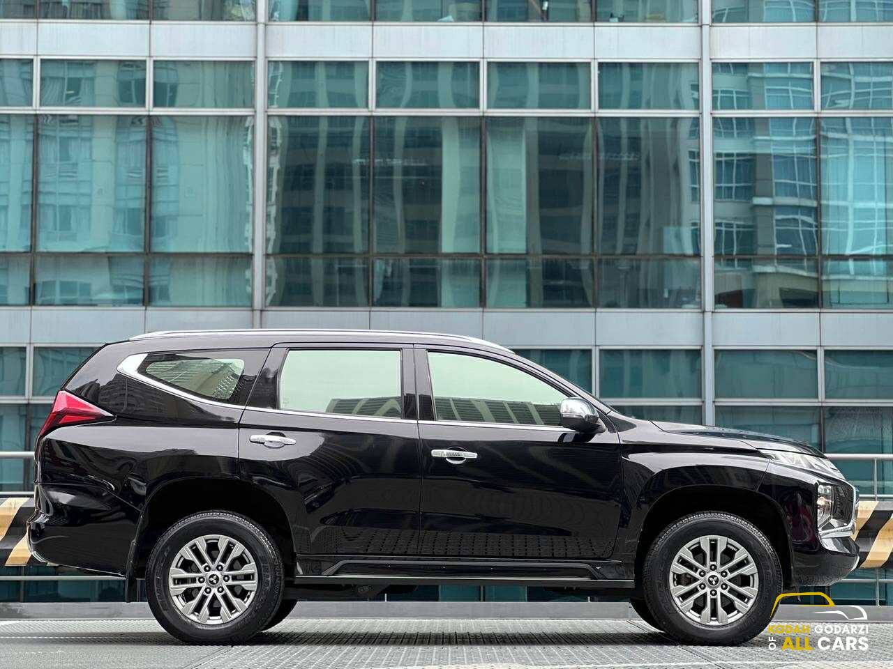2022 Mitsubishi Montero GLX 4x2, Manual, Diesel