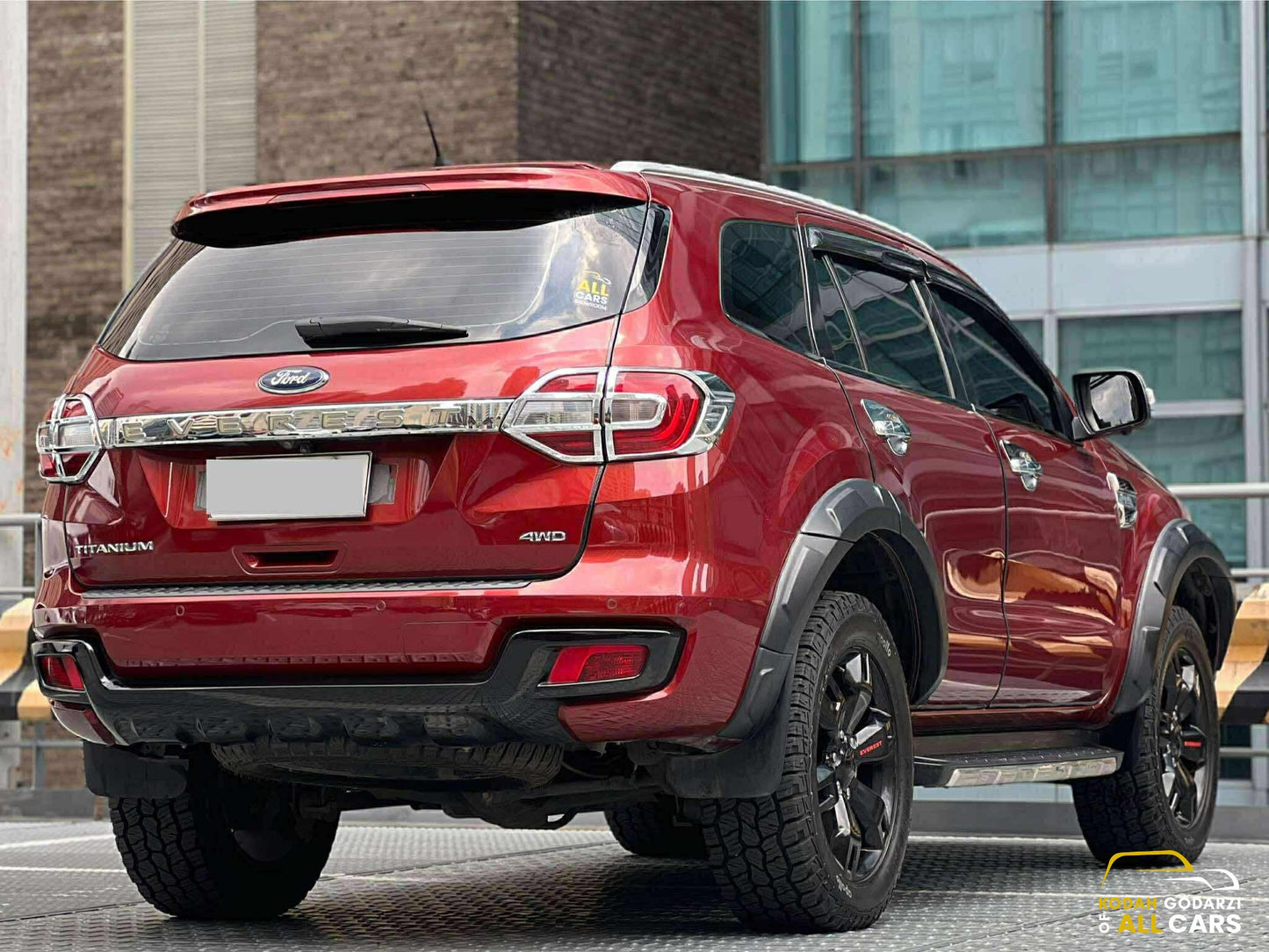 2017 Ford Everest Titanium Plus 3.2 4x4 w/ Sunroof, Automatic, Diesel