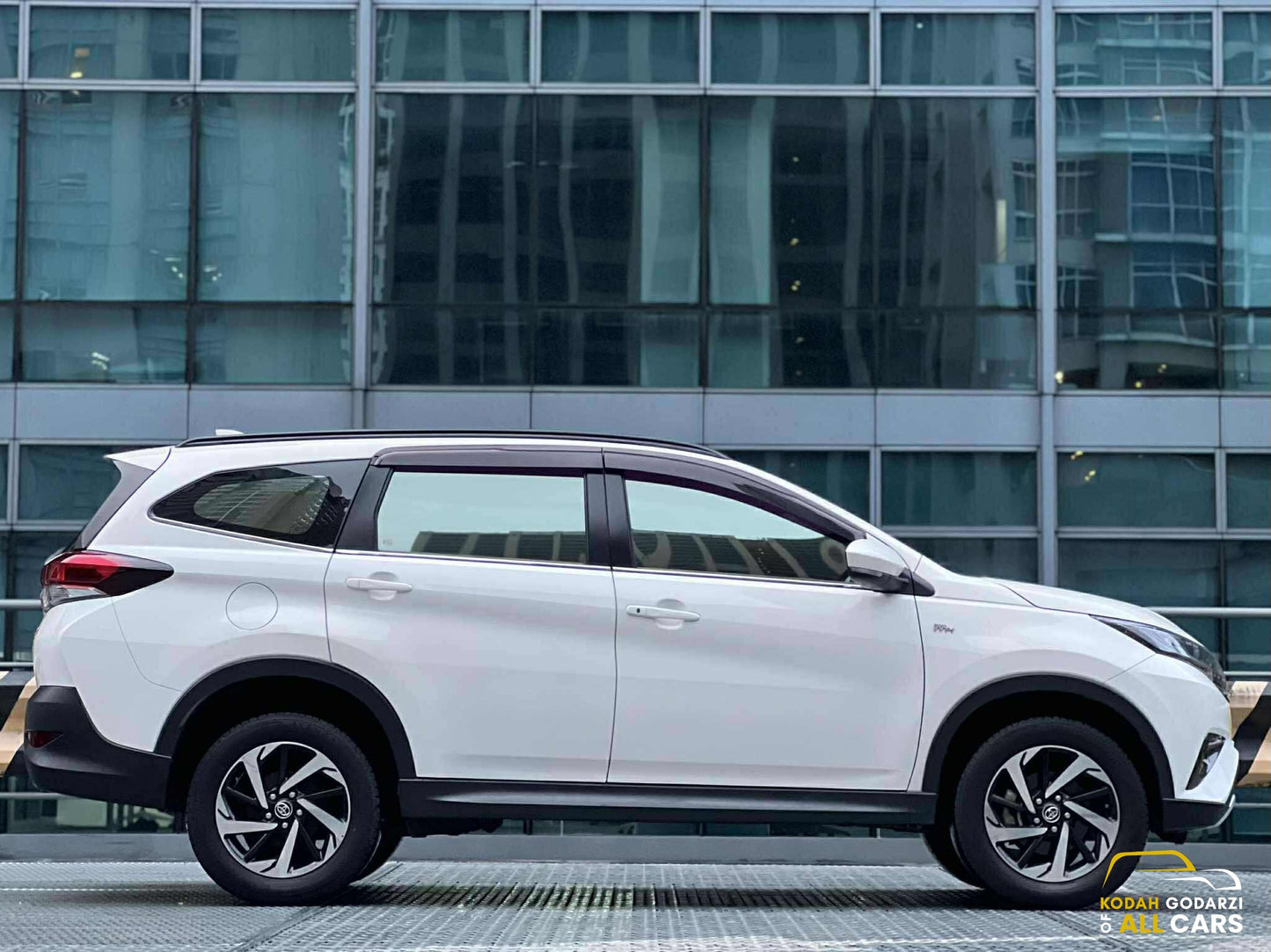 2019 Toyota Rush 1.5 G, Automatic, Gas