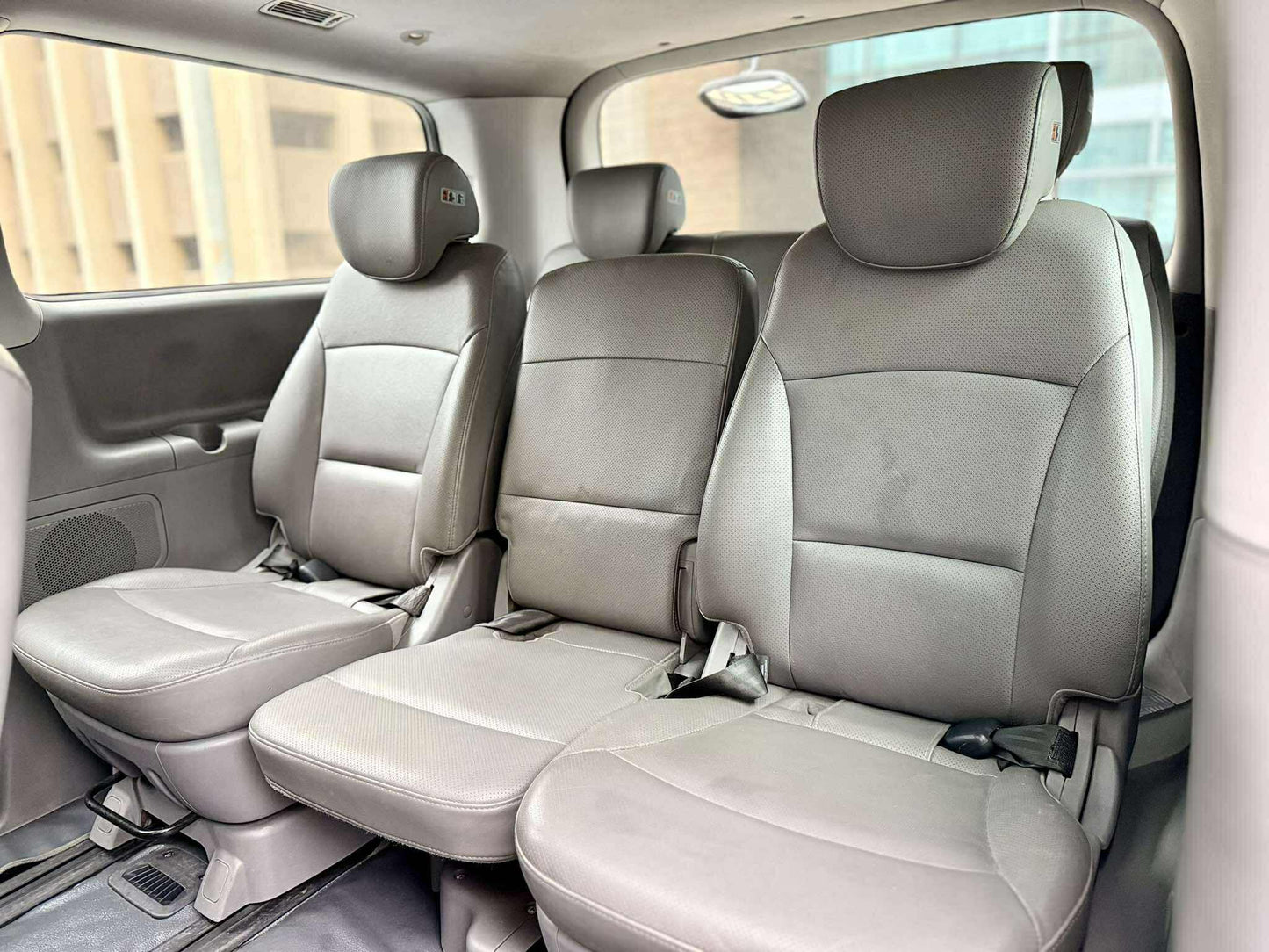 2015 Hyundai Grand Starex HVX 2.5, Automatic, Diesel