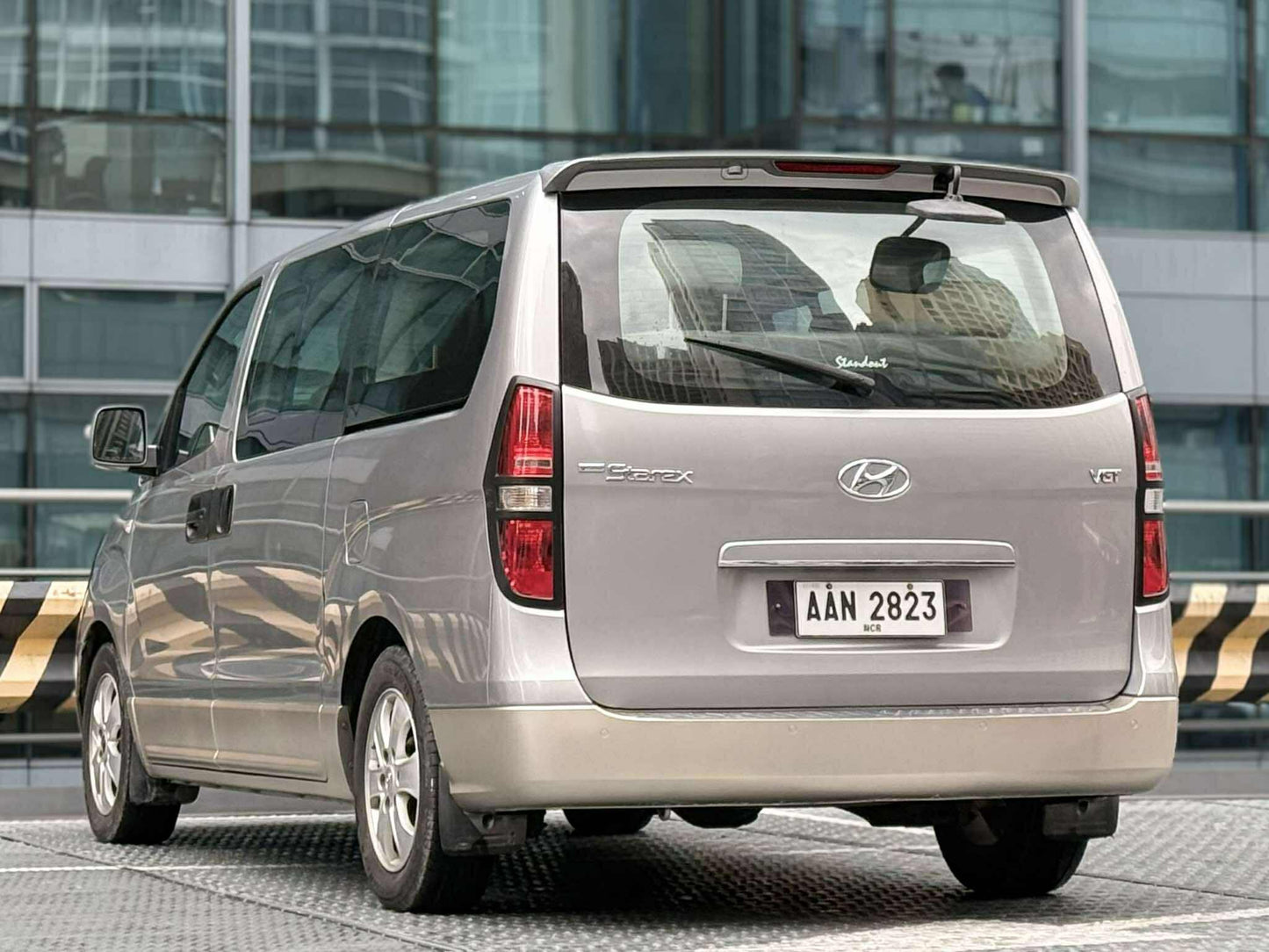 2015 Hyundai Grand Starex HVX 2.5, Automatic, Diesel