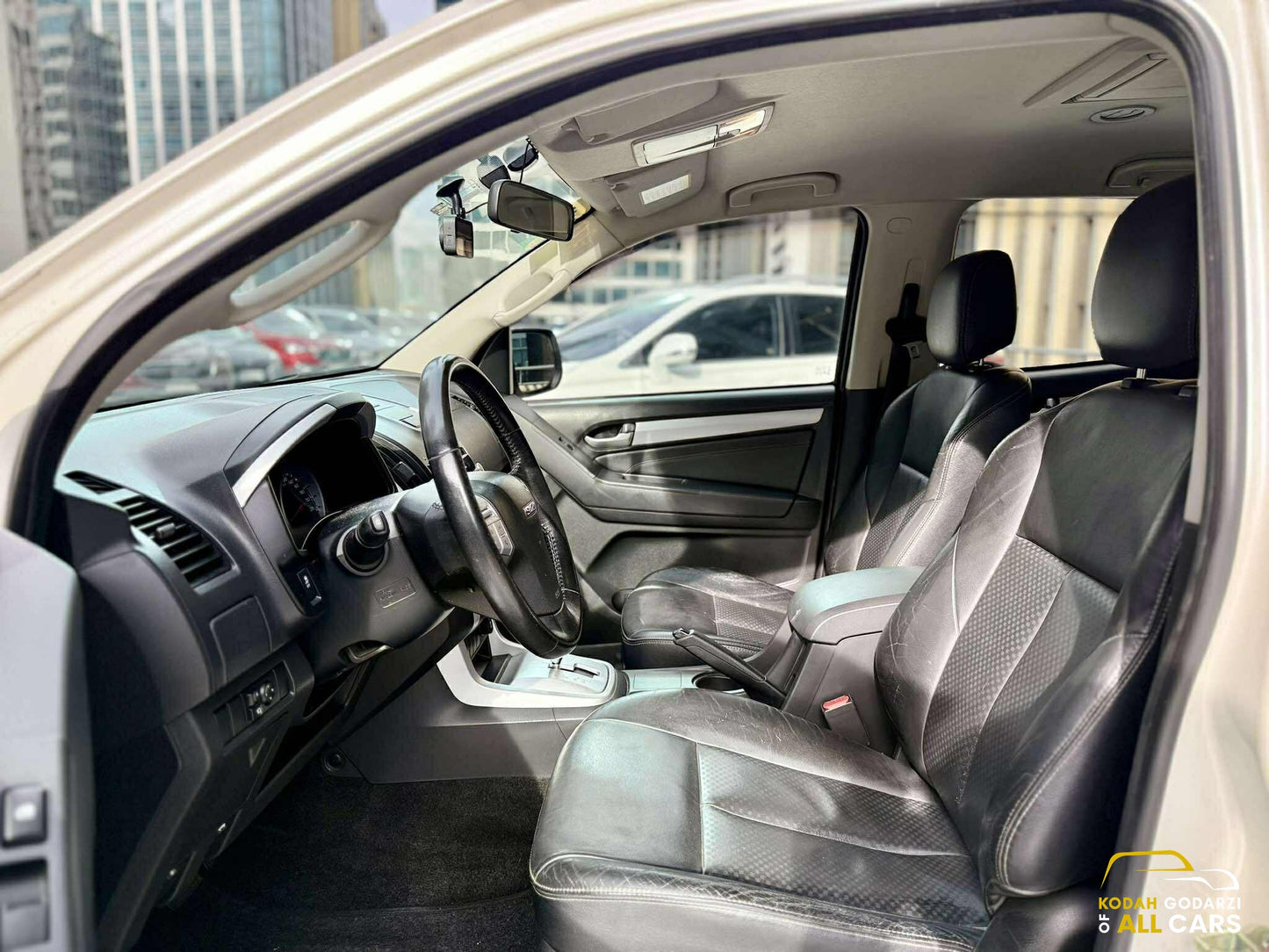 2017 Isuzu MUX LSA 4x2 2.5, Automatic, Diesel