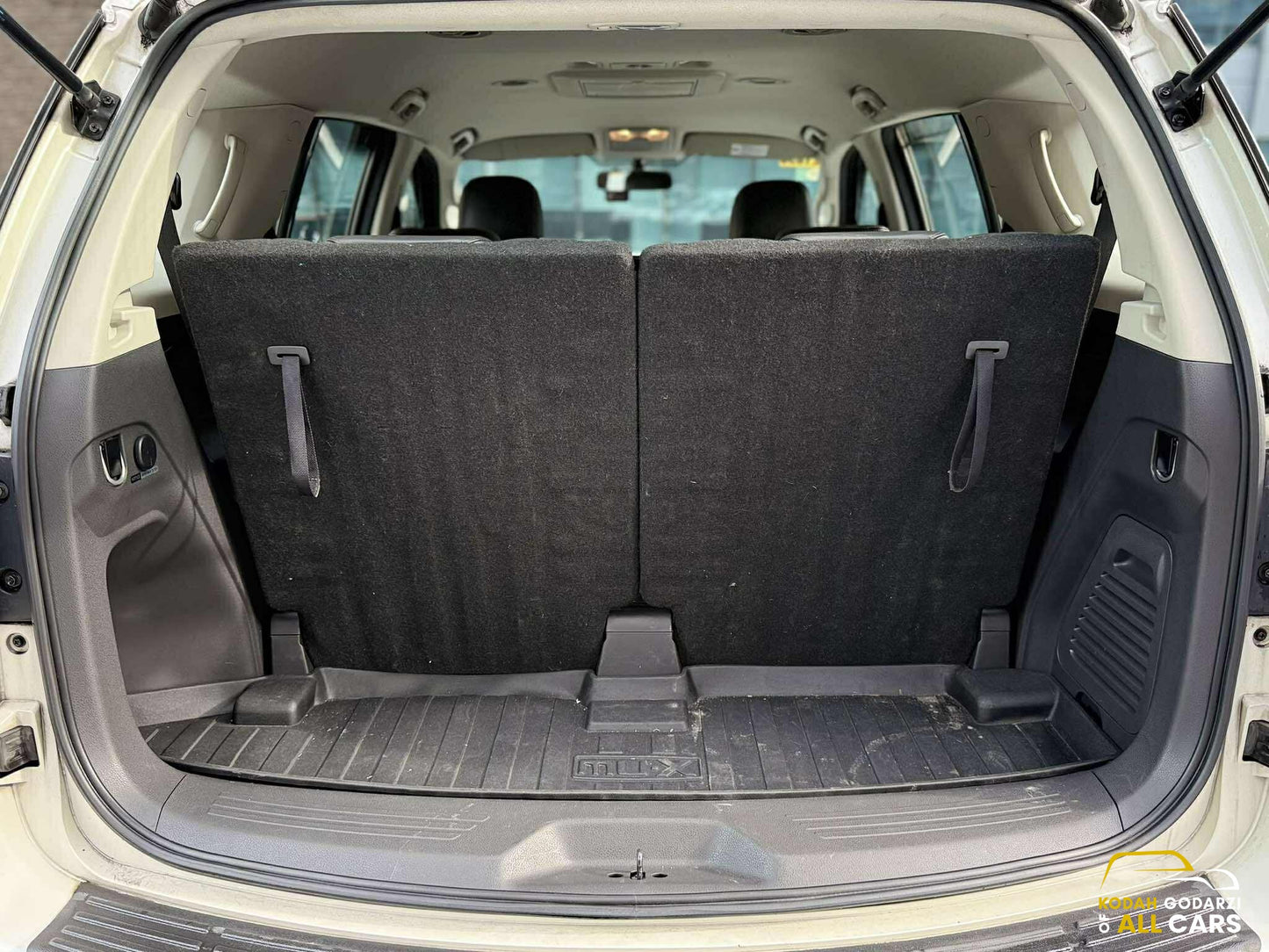 2017 Isuzu MUX LSA 4x2 2.5, Automatic, Diesel