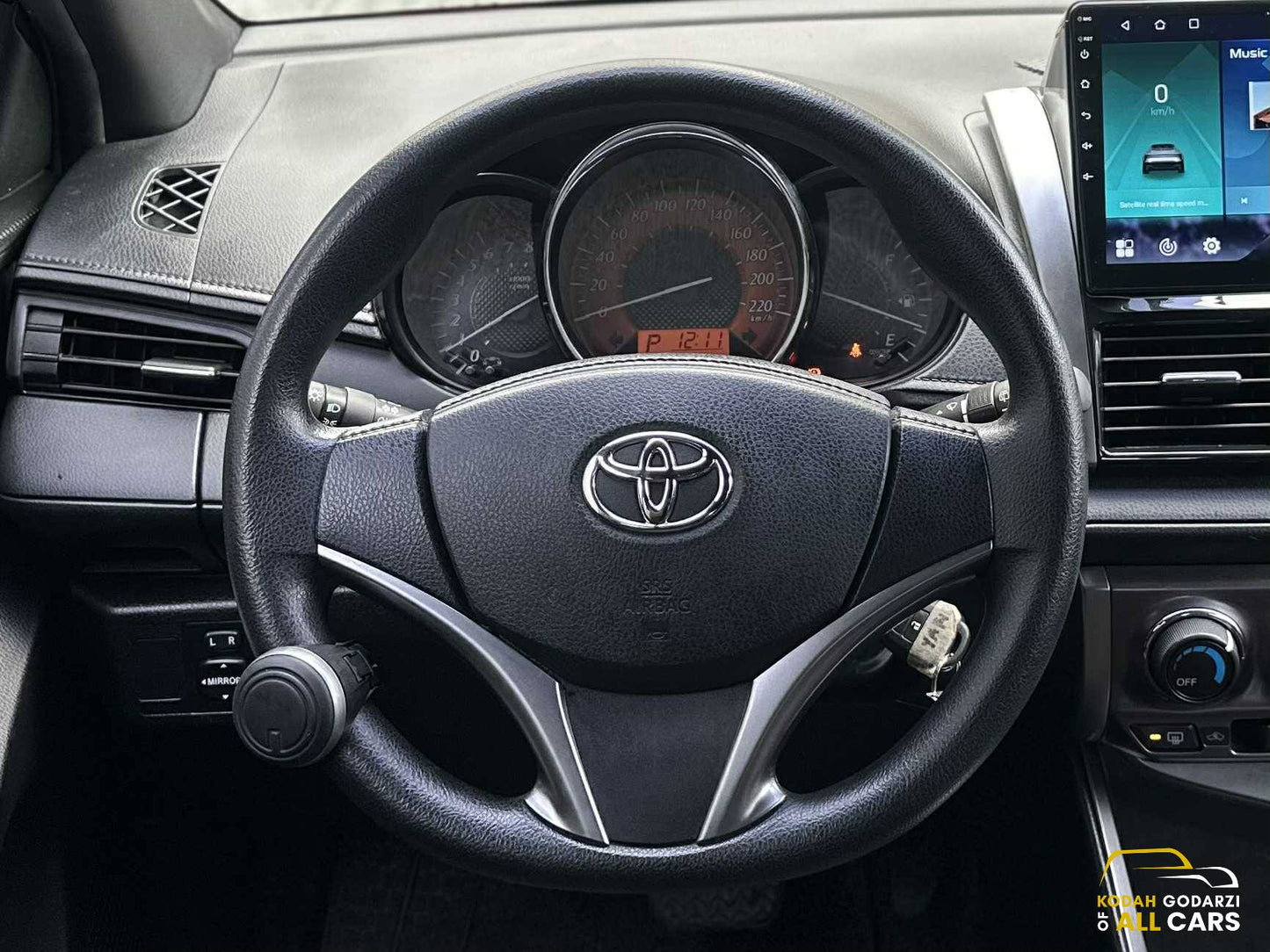 2015 Toyota Yaris 1.3 E, Automatic, Gas