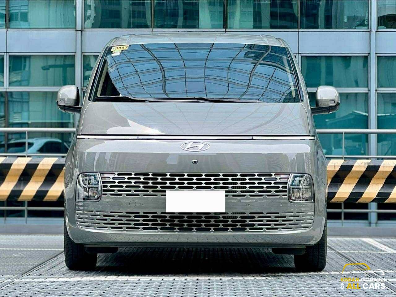 2023 Hyundai Staria 2.2 GLS, Automatic, Diesel