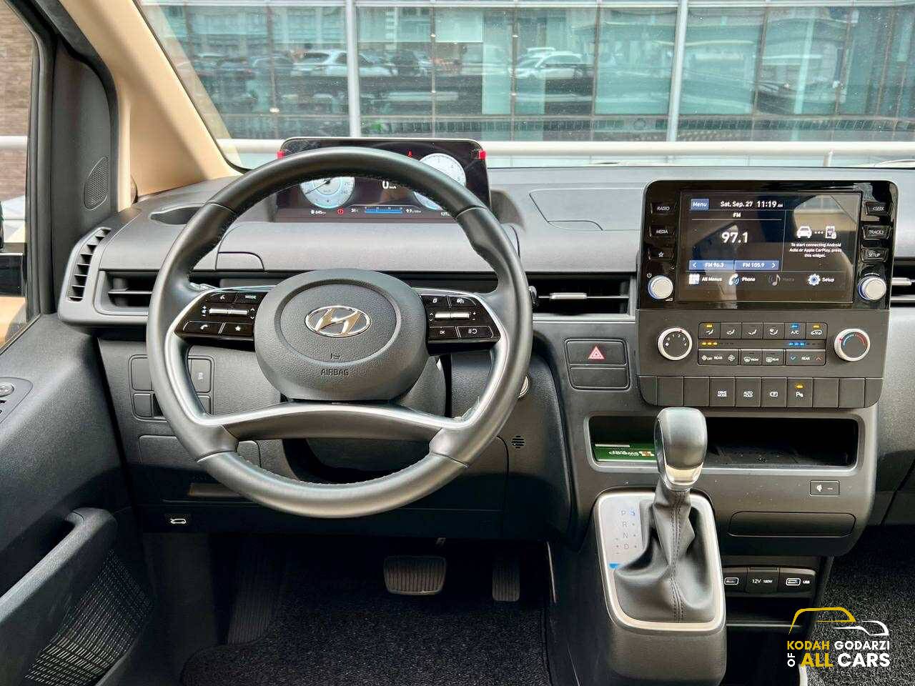 2023 Hyundai Staria 2.2 GLS, Automatic, Diesel