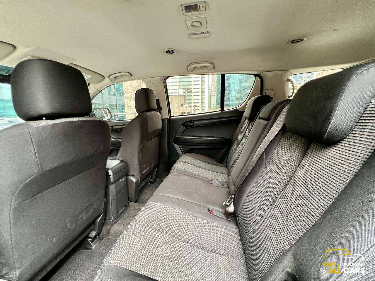 2016 Isuzu MUX 2.5 LS 4x2, Manual, Diesel