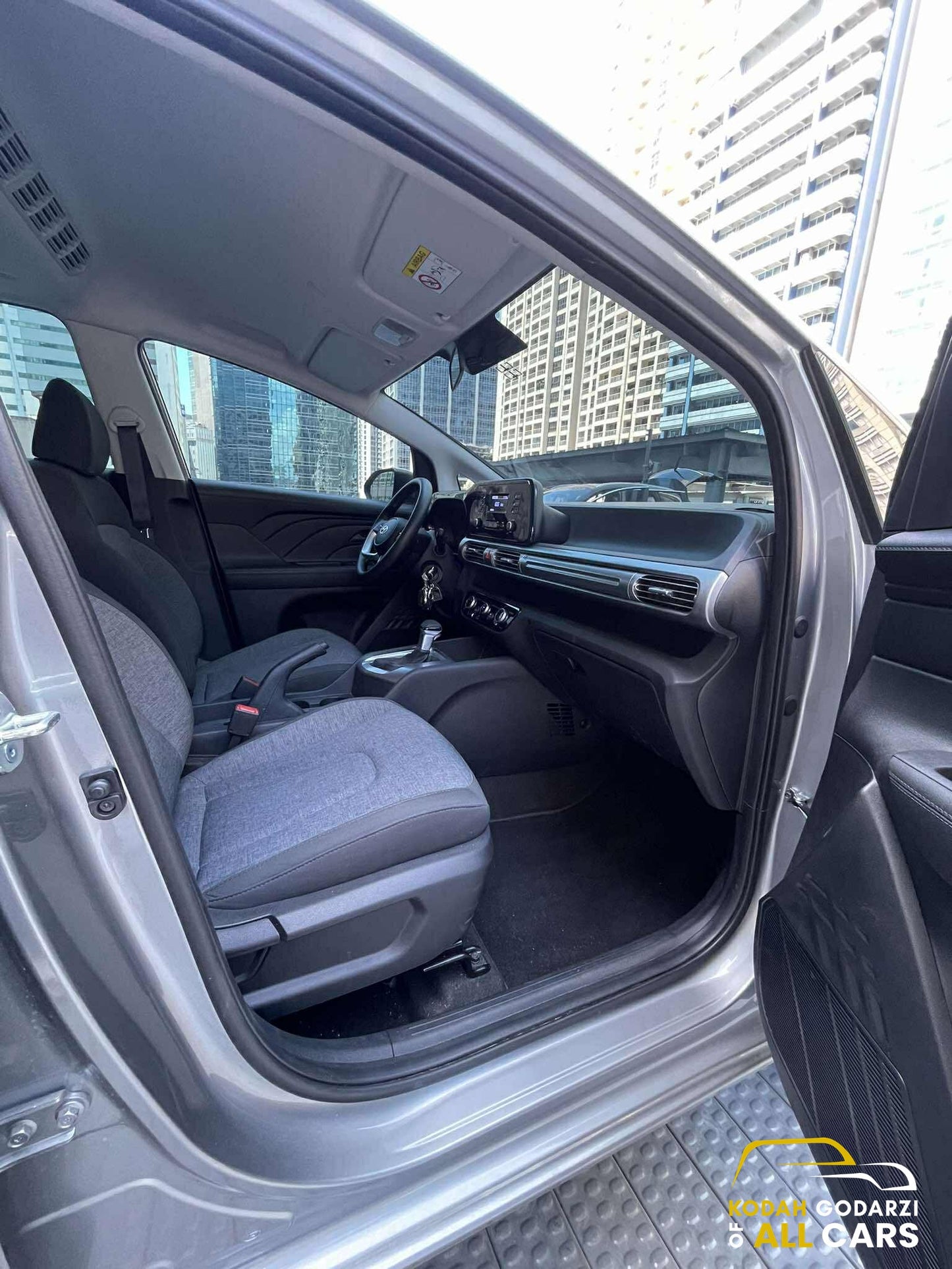 2025 Hyundai Stargazer GL, Automatic, Gas