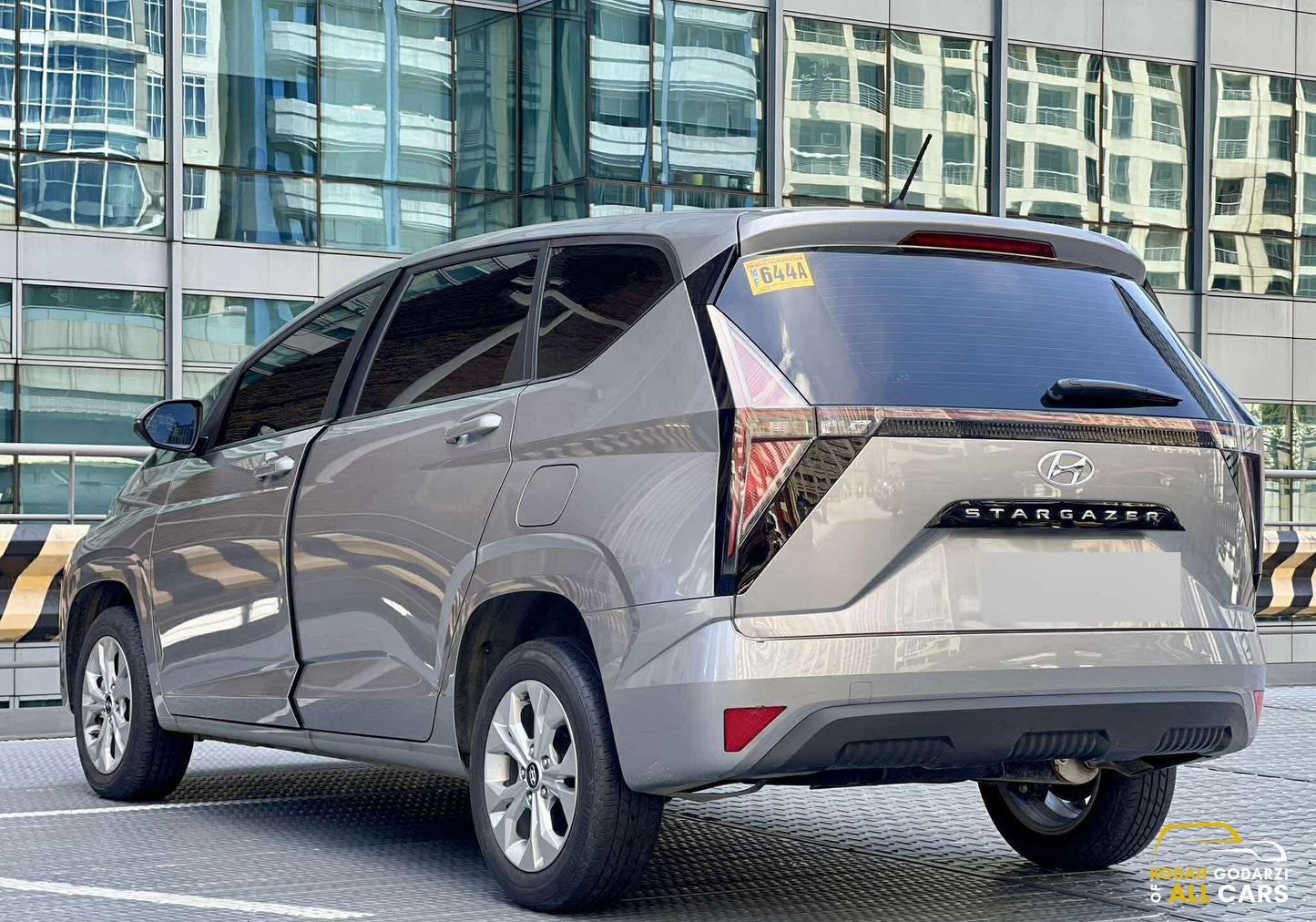 2025 Hyundai Stargazer GL, Automatic, Gas