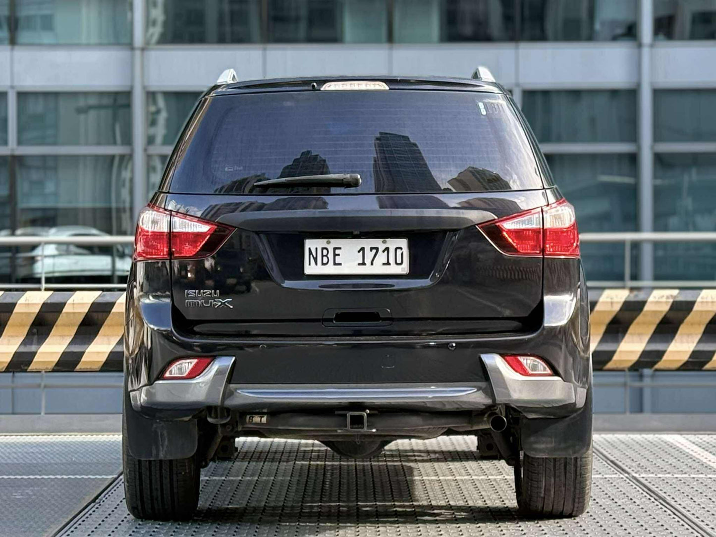 2018 Isuzu MUX LSA 4x2 2.5, Manual, Diesel