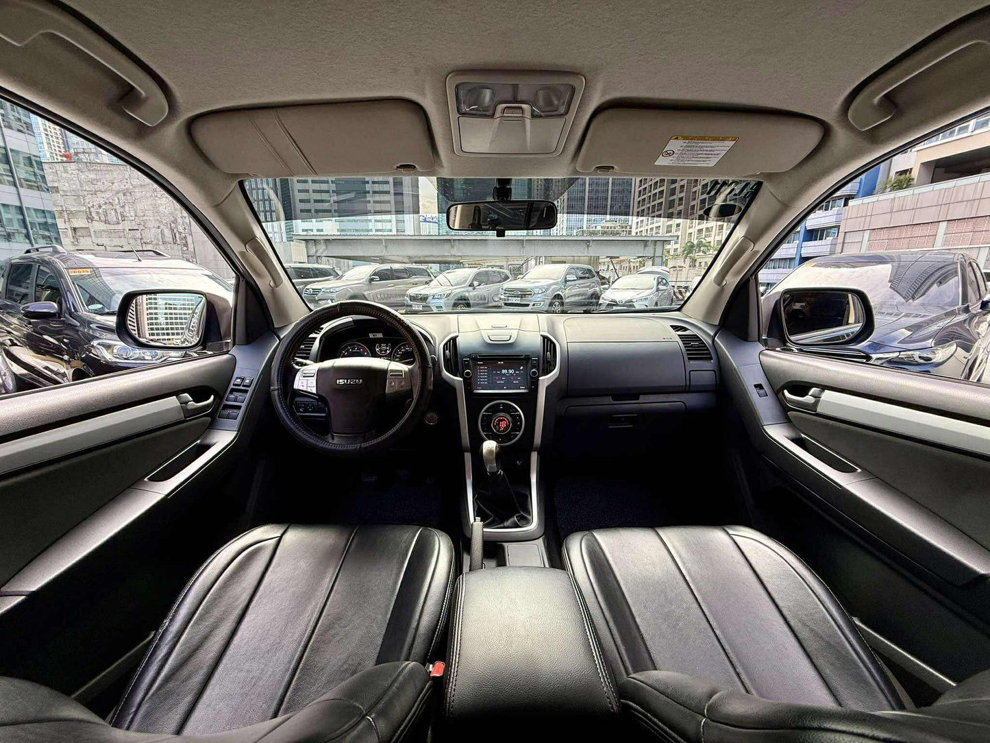 2018 Isuzu MUX LSA 4x2 2.5, Manual, Diesel