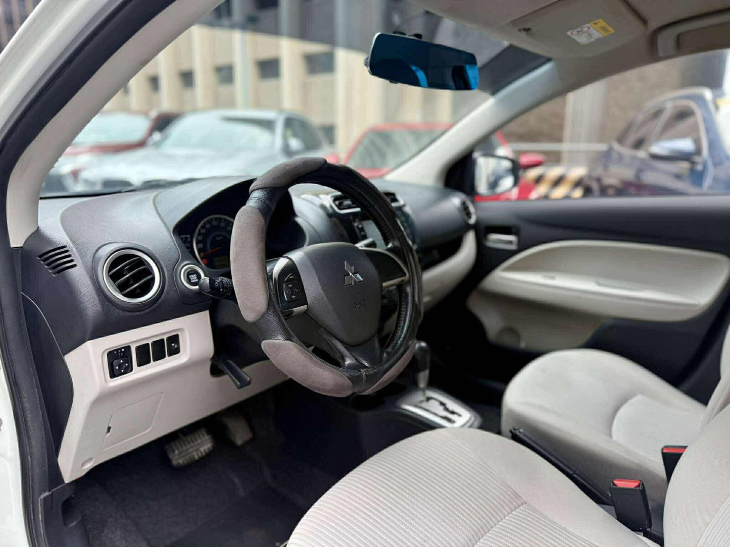2015 Mitsubishi Mirage GLS 1.2, Automatic, Gas