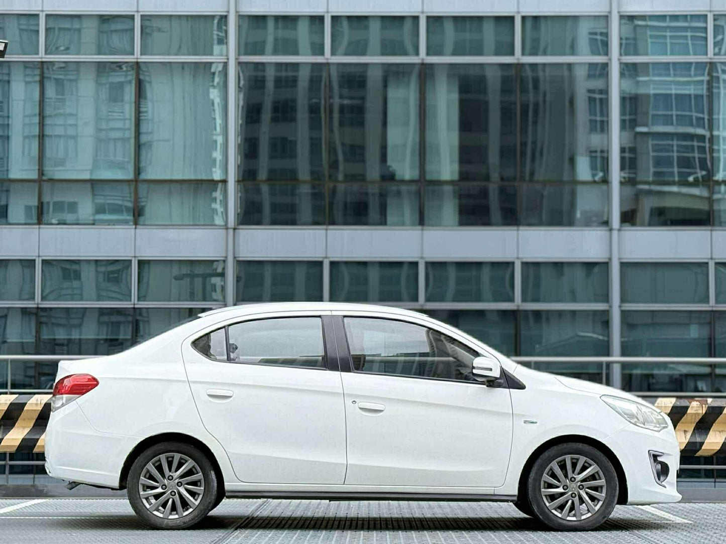 2015 Mitsubishi Mirage GLS 1.2, Automatic, Gas
