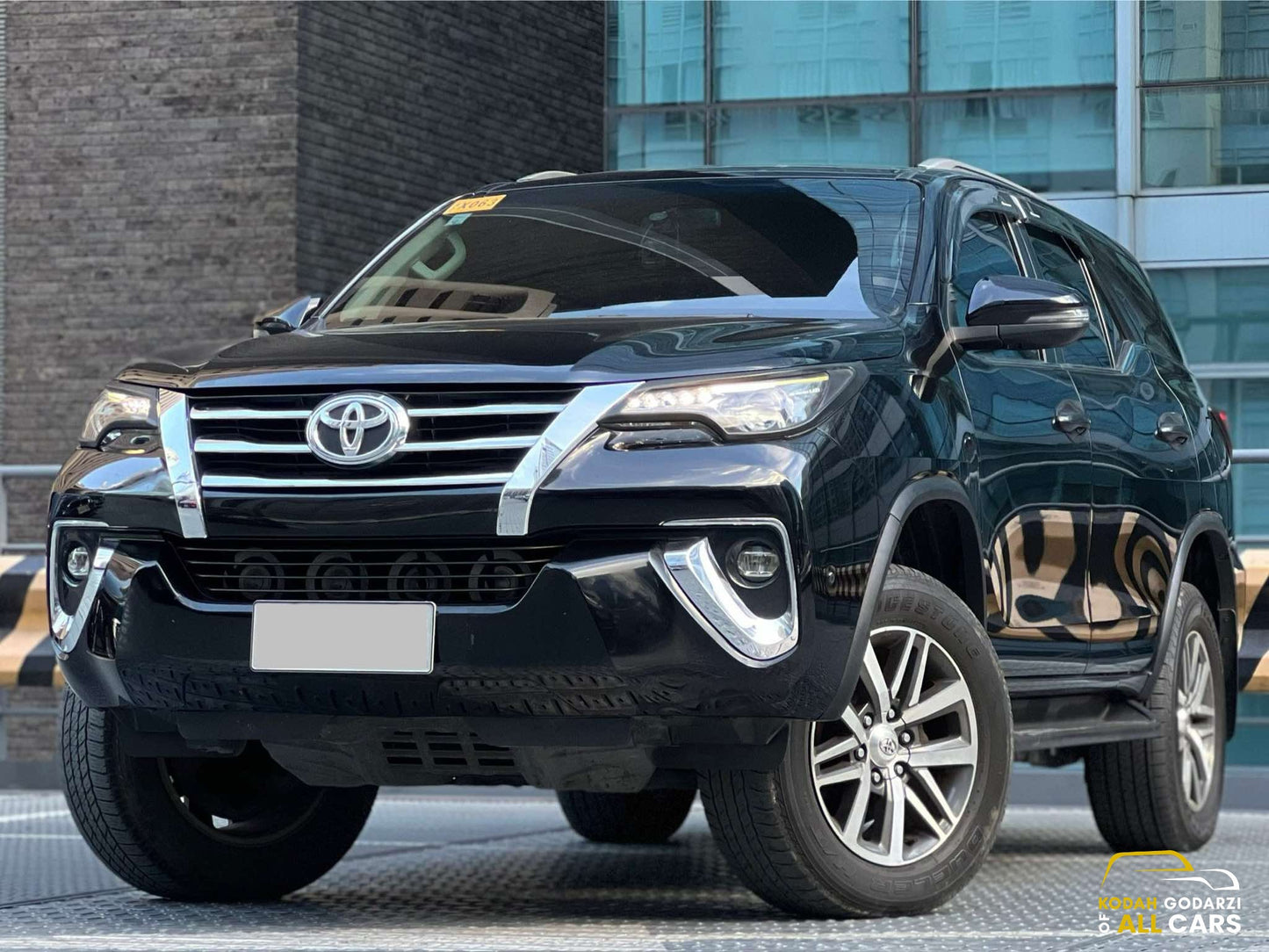 2018 Toyota Fortuner 4x2 V, Automatic, Diesel