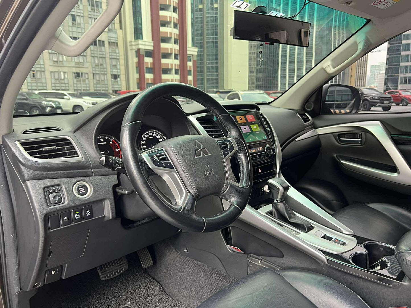 2016 Mitsubishi Montero GLS Premium 4x2, Automatic, Diesel