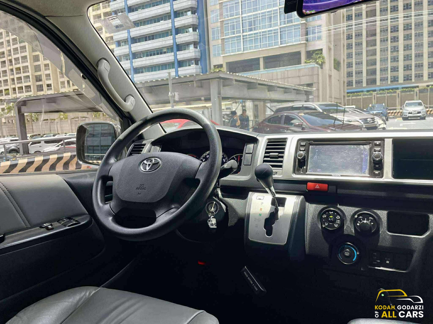 2019 Toyota Hiace Super Grandia Leather 3.0, Automatic, Diesel