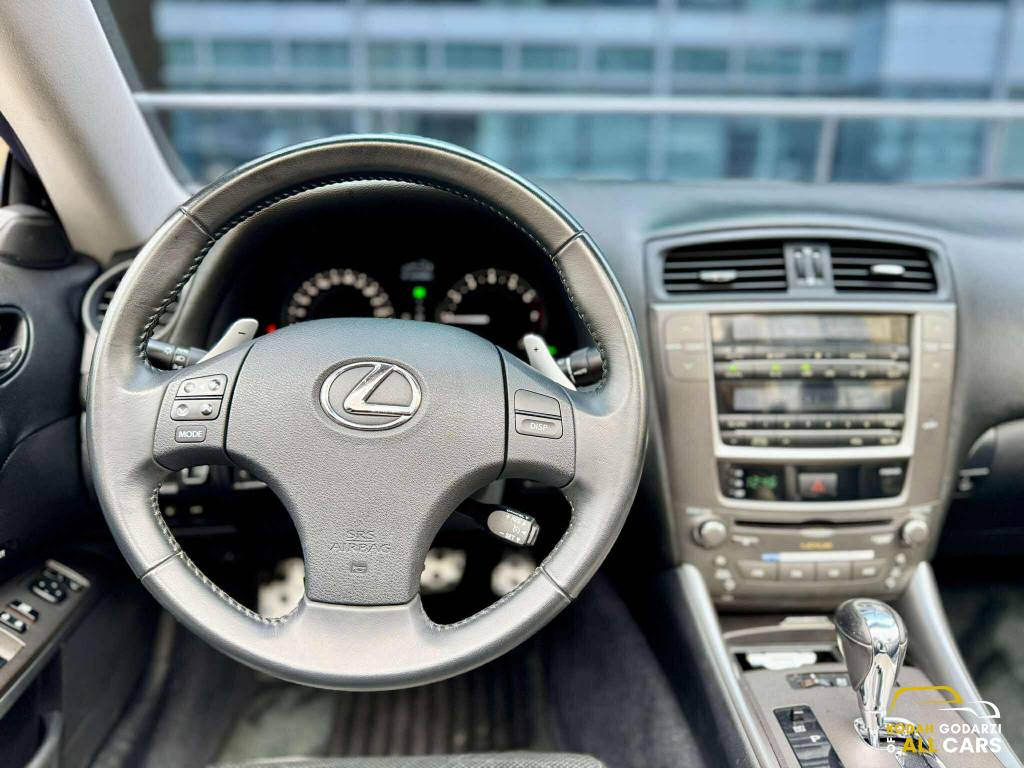 2010 Lexus IS300C Convertible V6 3.0, Automatic, Gas