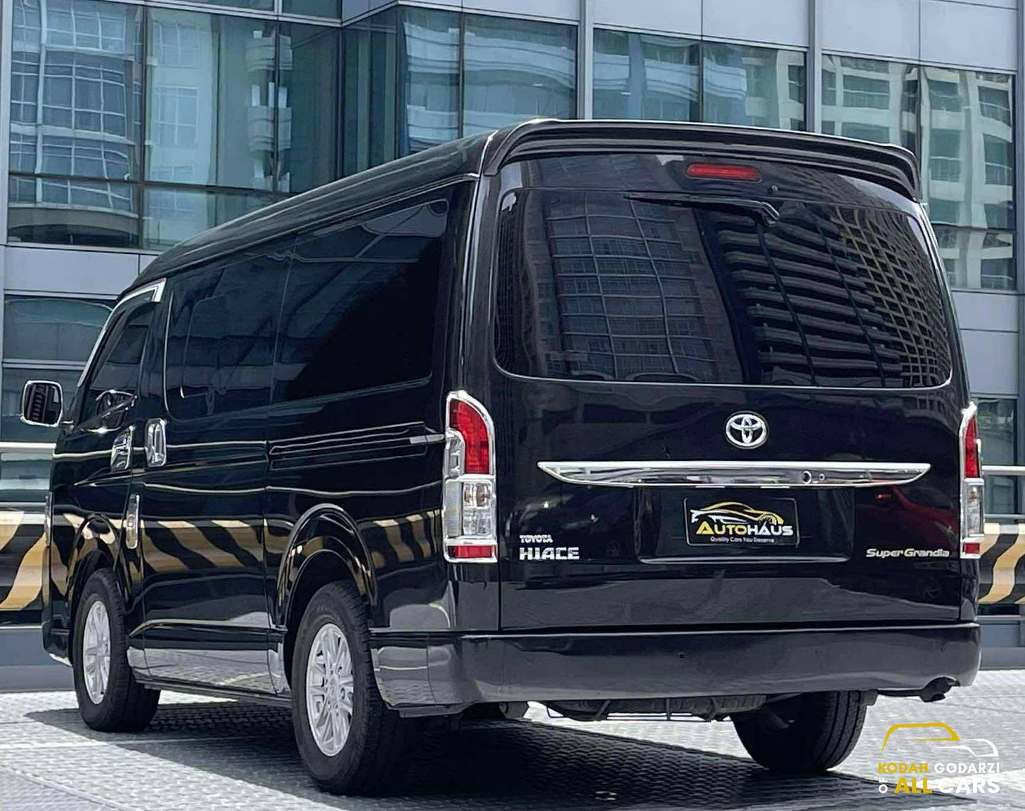 2019 Toyota Hiace Super Grandia Leather 3.0, Automatic, Diesel