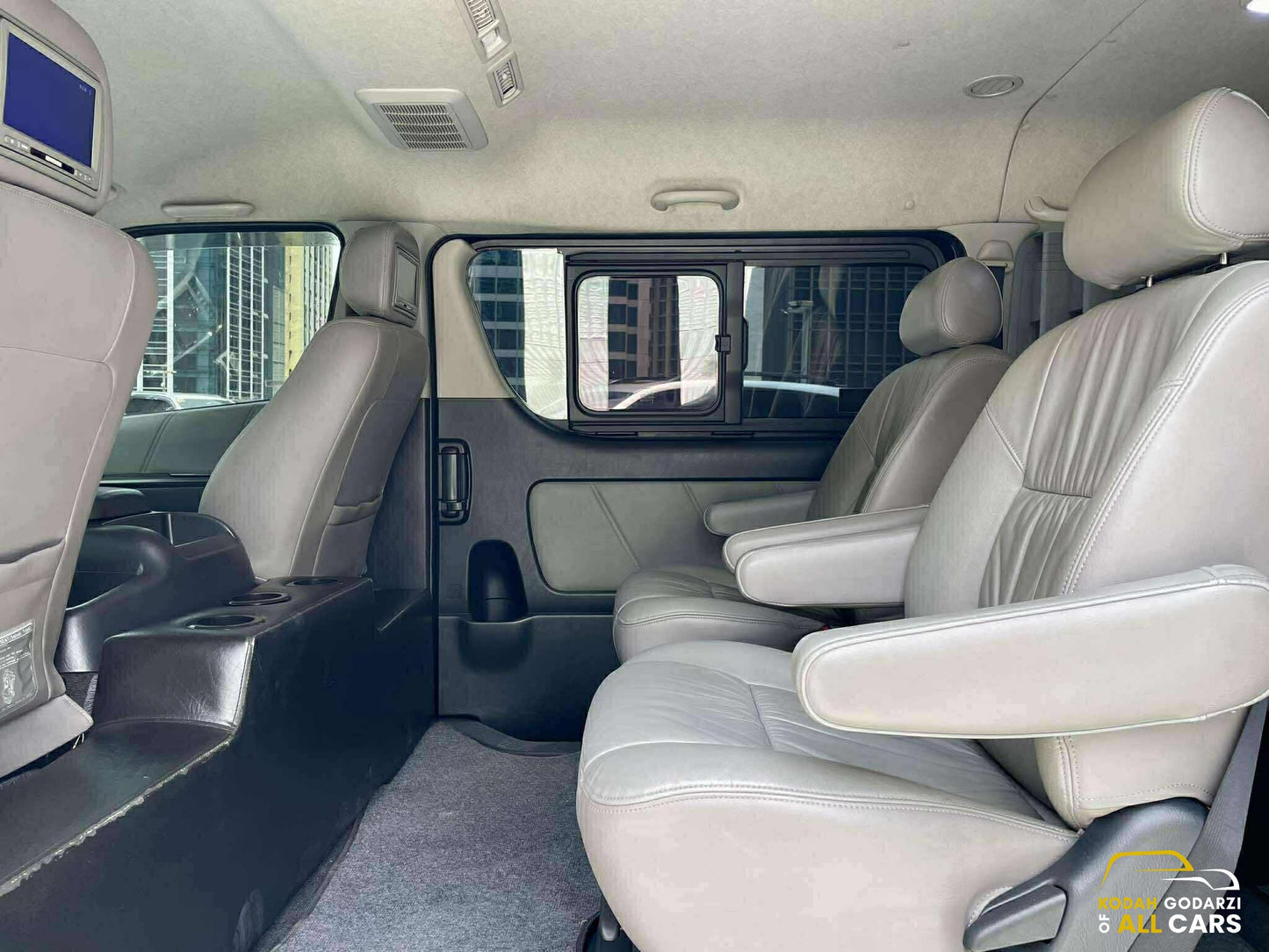2019 Toyota Hiace Super Grandia Leather 3.0, Automatic, Diesel