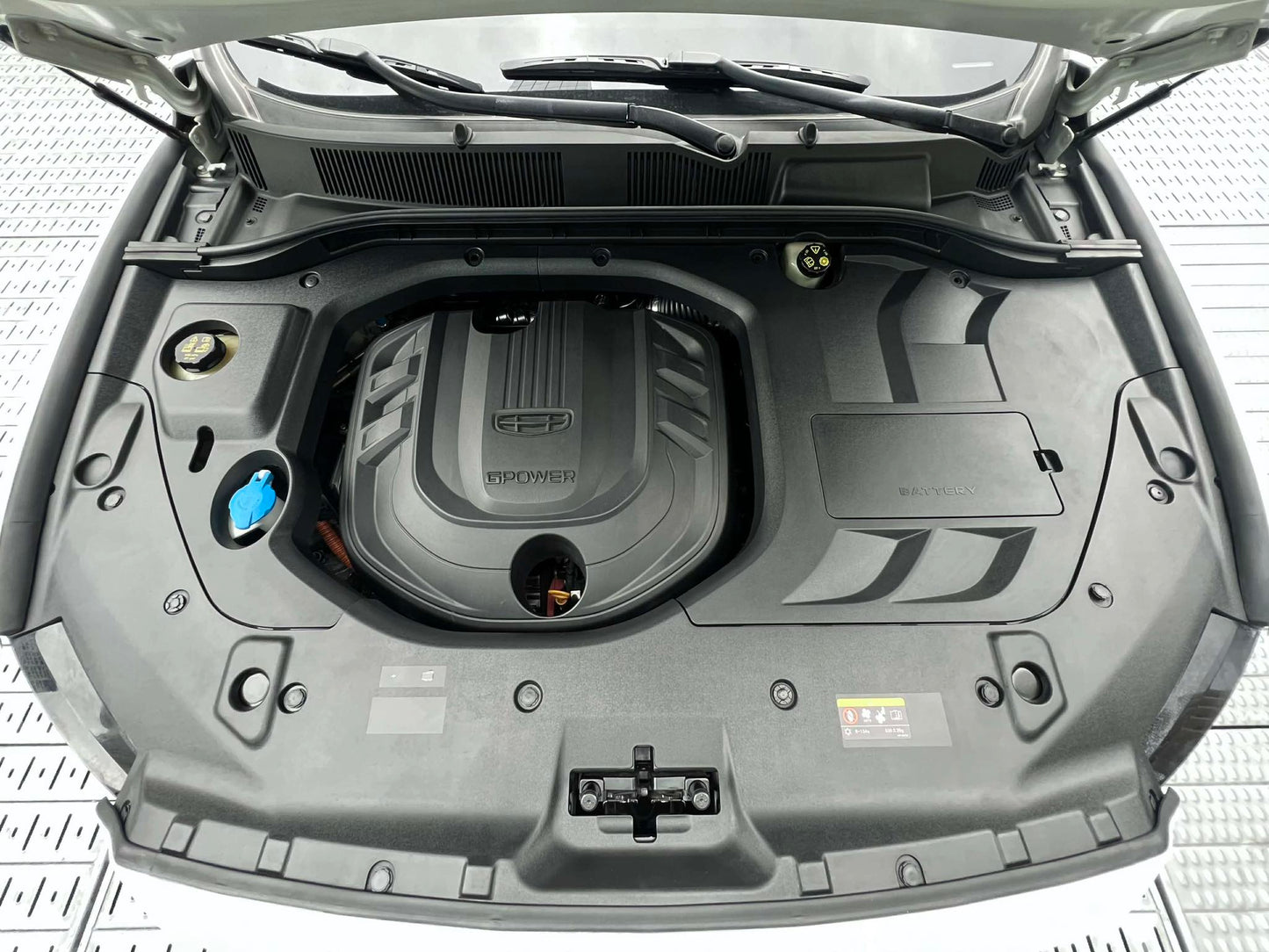 2022 Geely Azkarra Luxury Mild Hybrid 4WD 1.5, Automatic, Gas