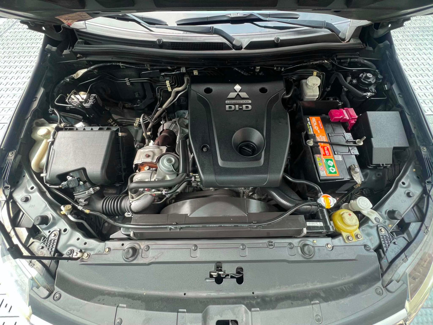 2018 Mitsubishi Montero GLS, Automatic, Diesel