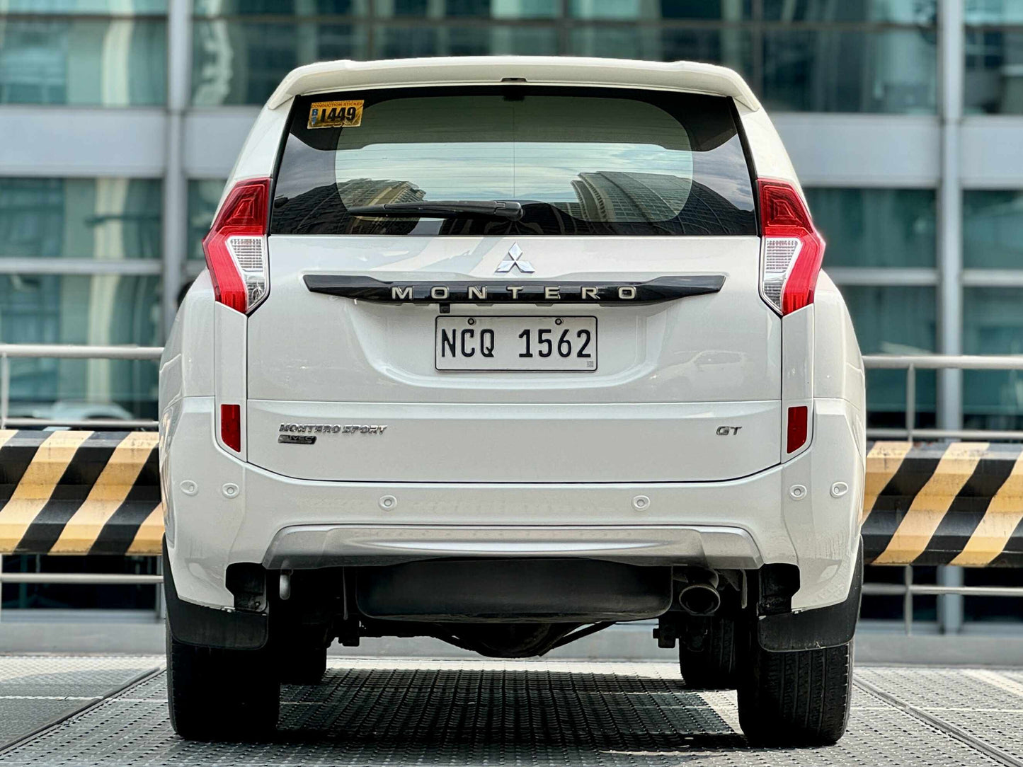 2017 Mitsubishi Montero GT 4x4 2.5, Automatic, Diesel