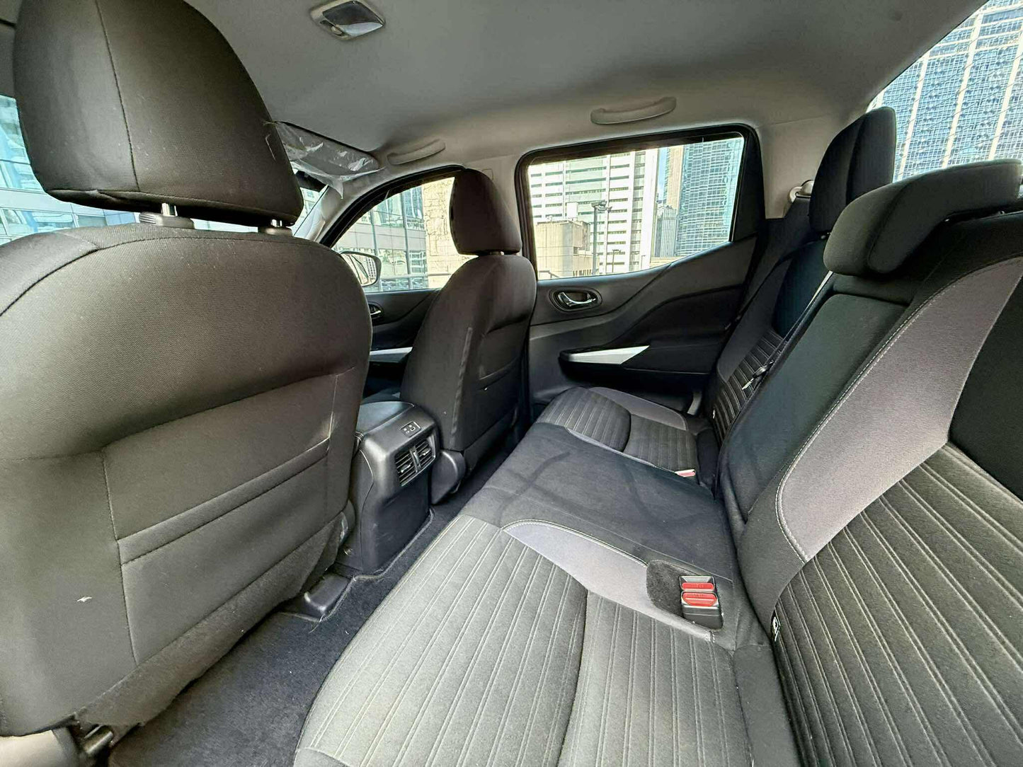 2025 Nissan Navara 2.5 VE Calibre, Automatic, Diesel