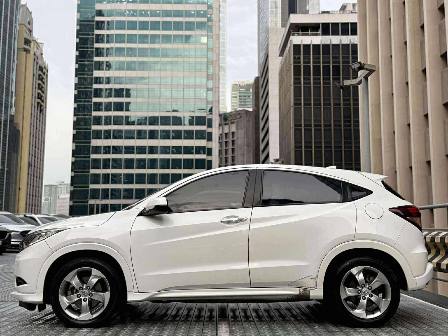 2016 Honda HRV 1.8 EL, Automatic, Gas