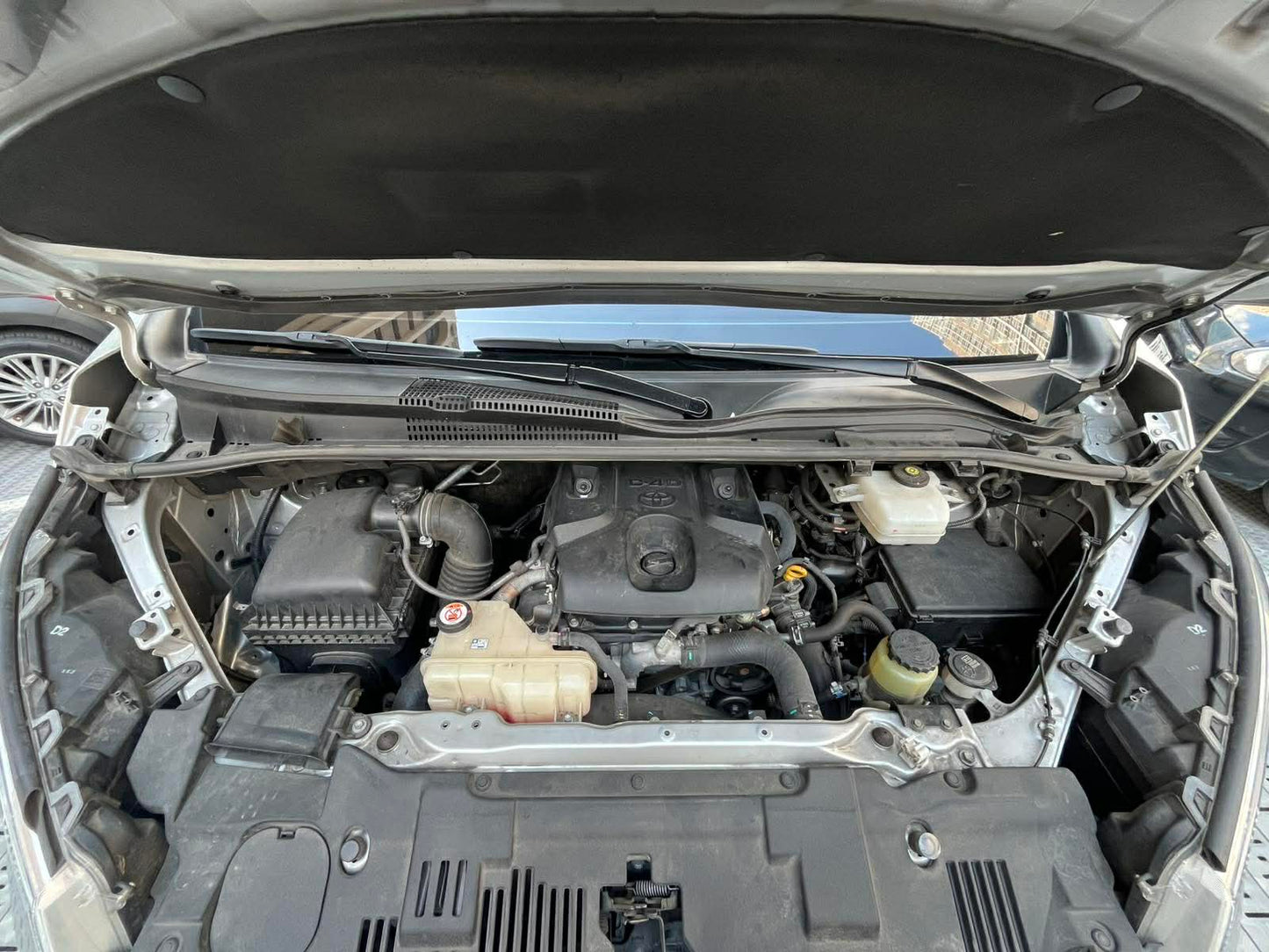 2021 Toyota Hiace Gl Grandia 2.8, Manual, Diesel