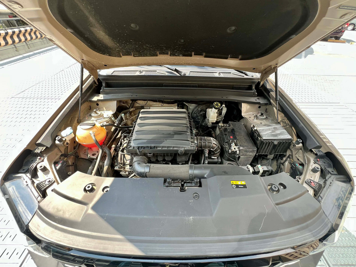2025 Jetour T2 Beyond 4x4 2.0, Automatic, Gas