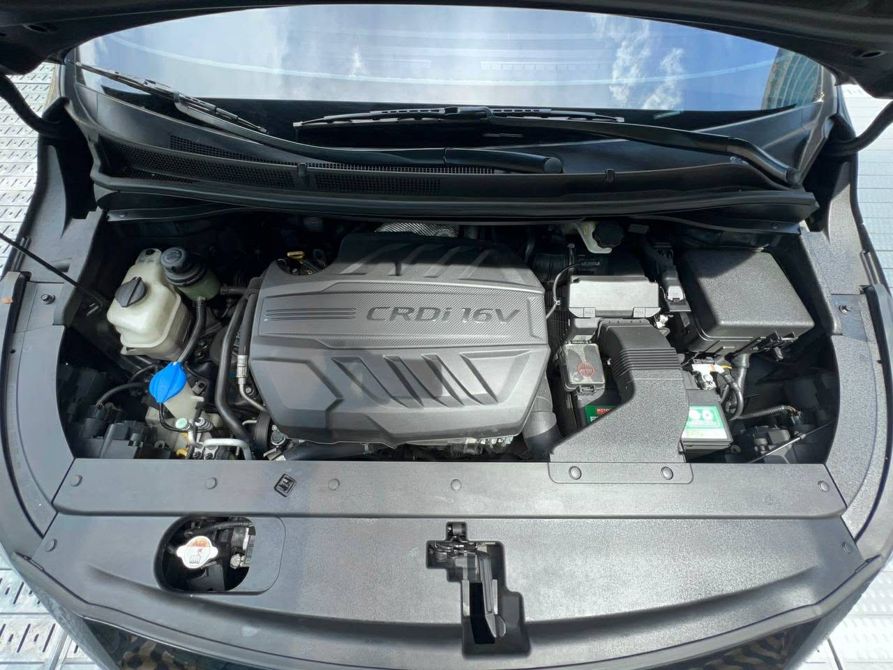 2019 Kia Carnival EX 2.2, Automatic, Diesel