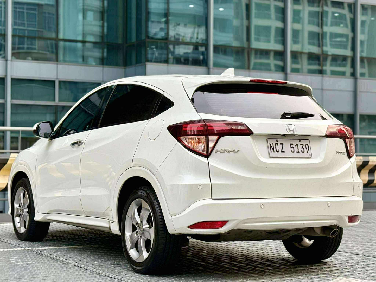2016 Honda HRV 1.8 EL, Automatic, Gas
