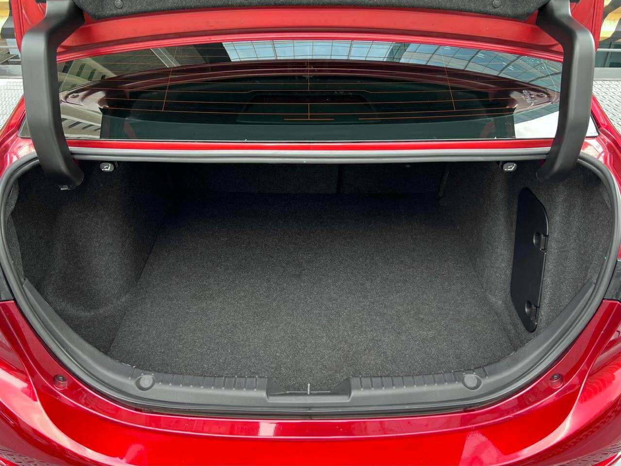 2018 Mazda 3 Sedan 1.5 V, Automatic, Gas