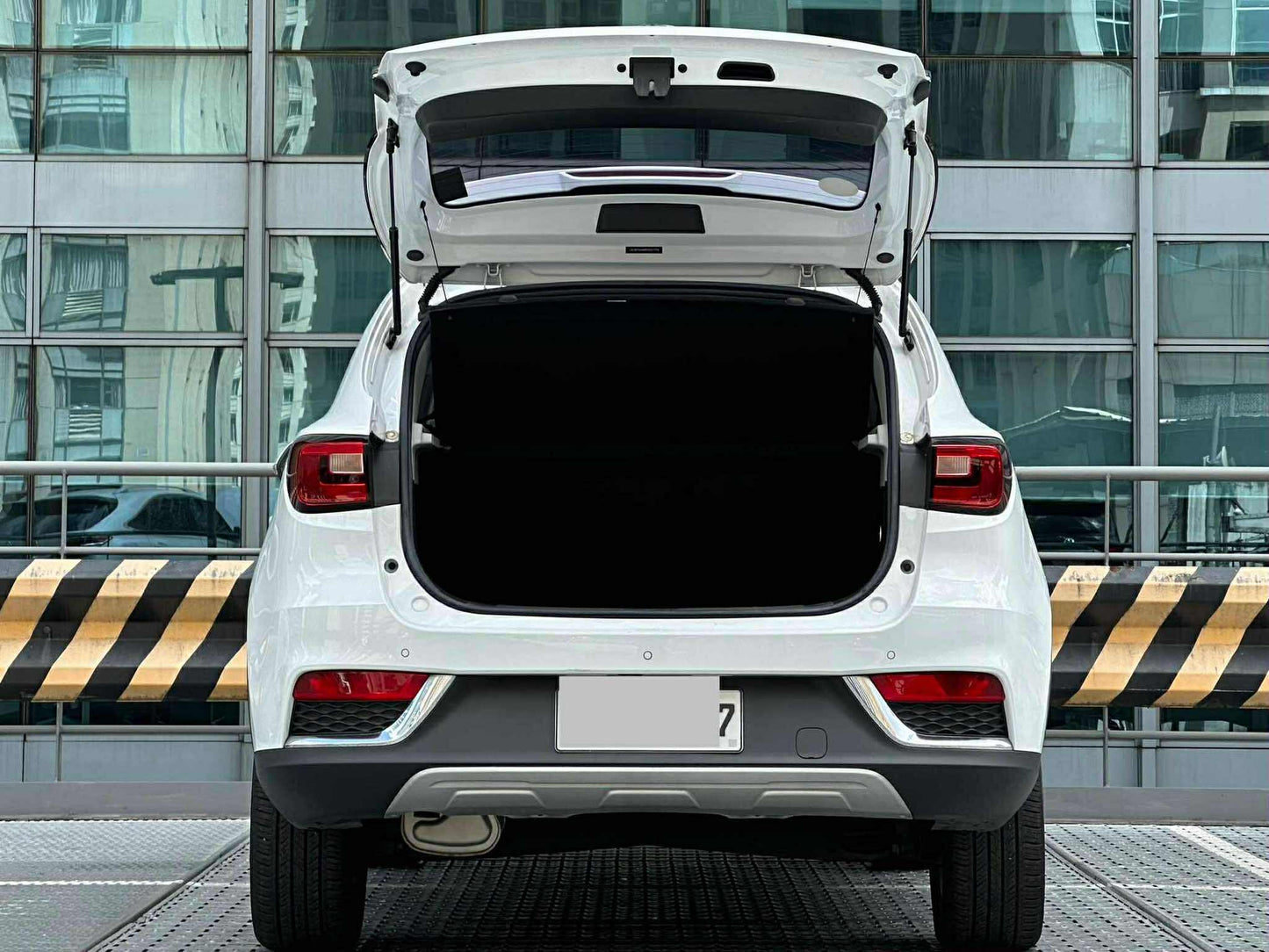 2023 MG ZS 1.5 ALPHA, Automatic, Gas